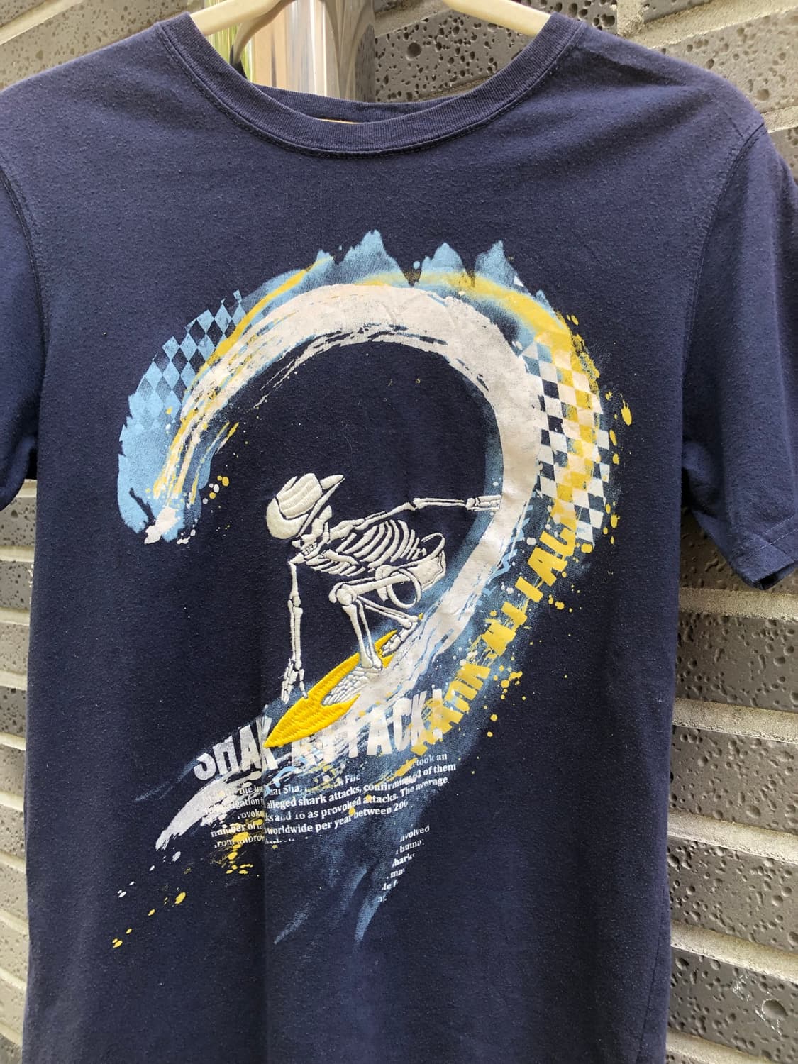 gap kids shark attack graphic tee 상품이미지3