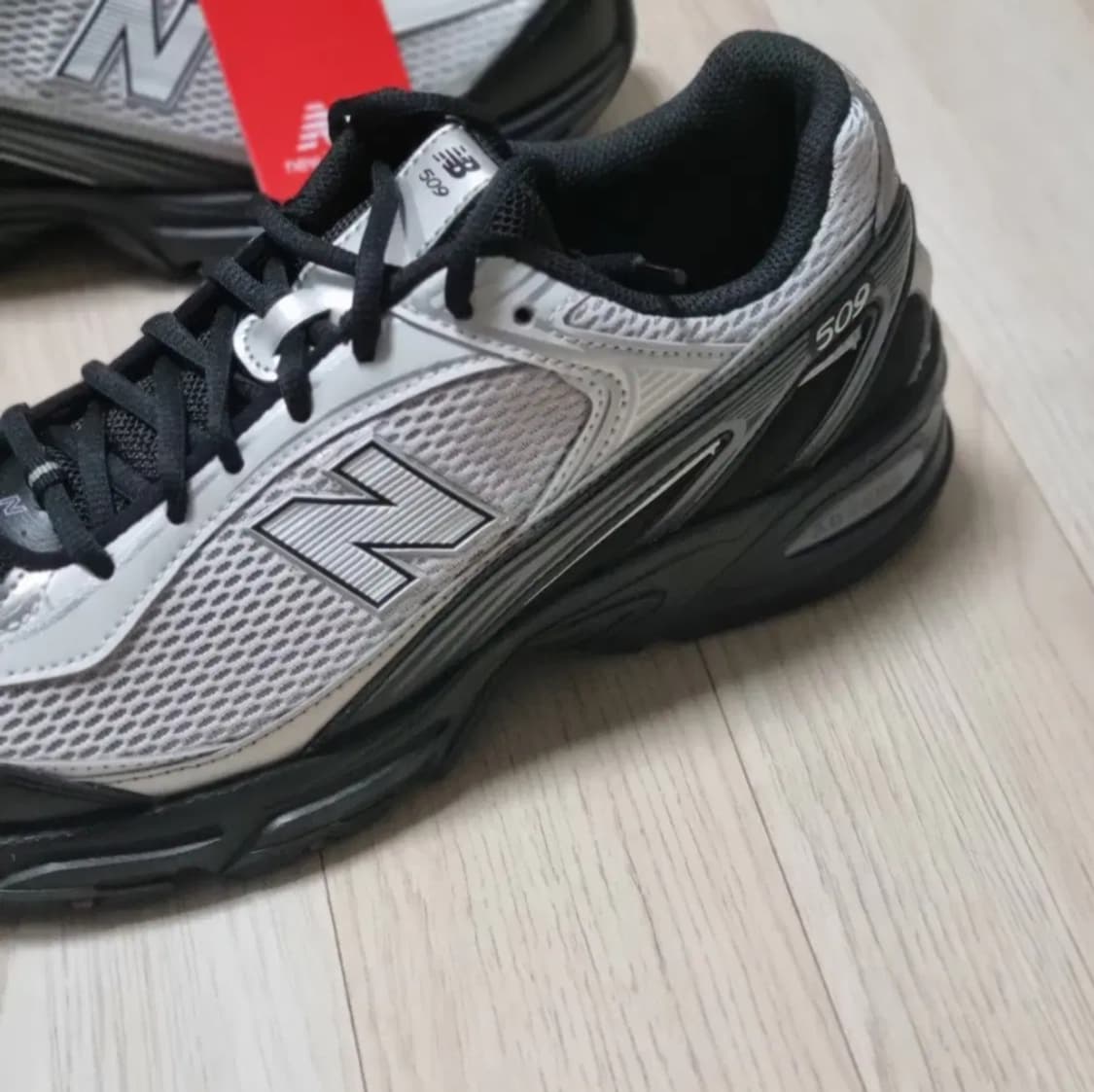 새제품275)뉴발란스 509 그레이 실버 블랙 U509BG 상품이미지2
