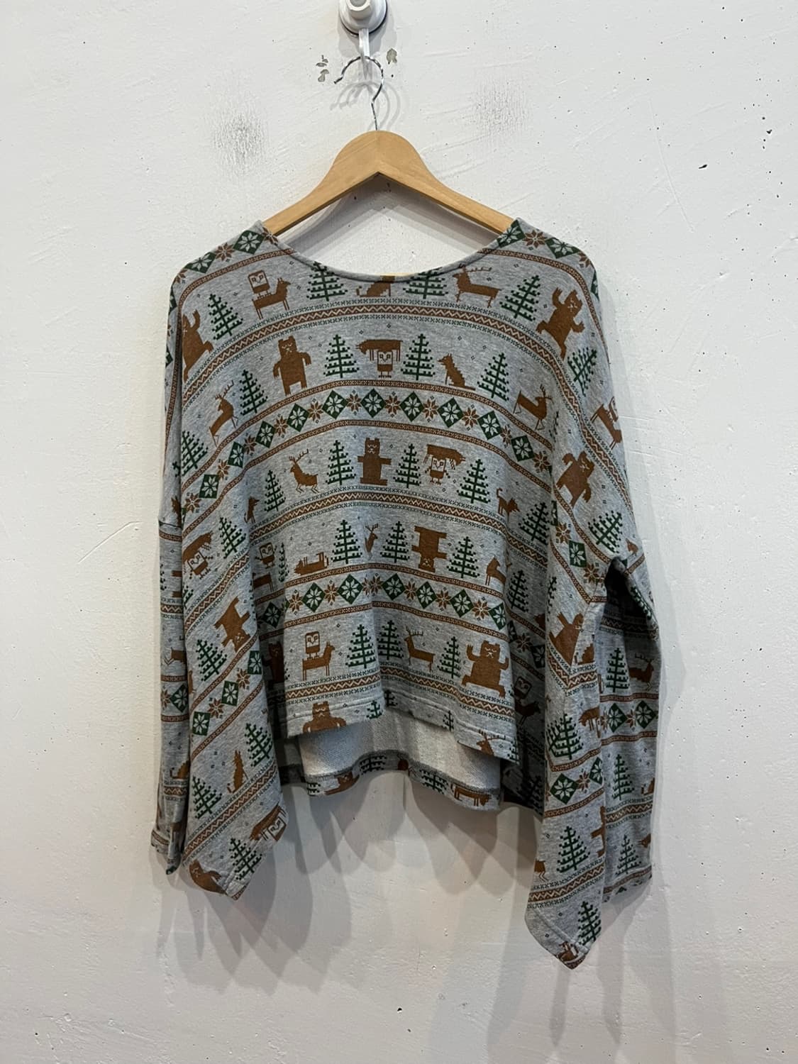 Ne-net 네넷 루즈핏 에스닉 롱슬리브 상품이미지1