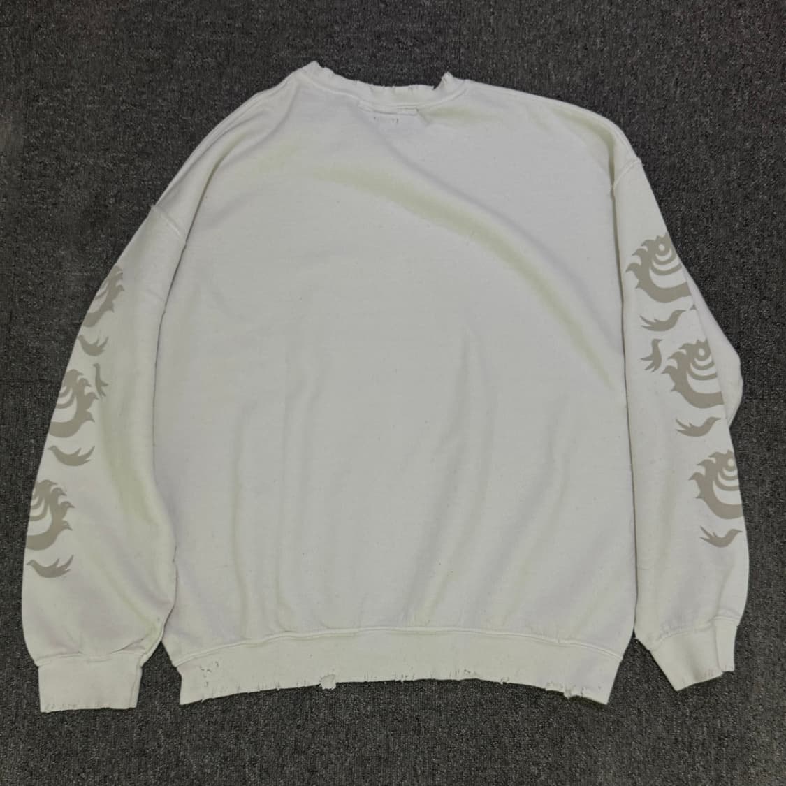 사스콰치패브릭스 맨투맨 상품이미지4