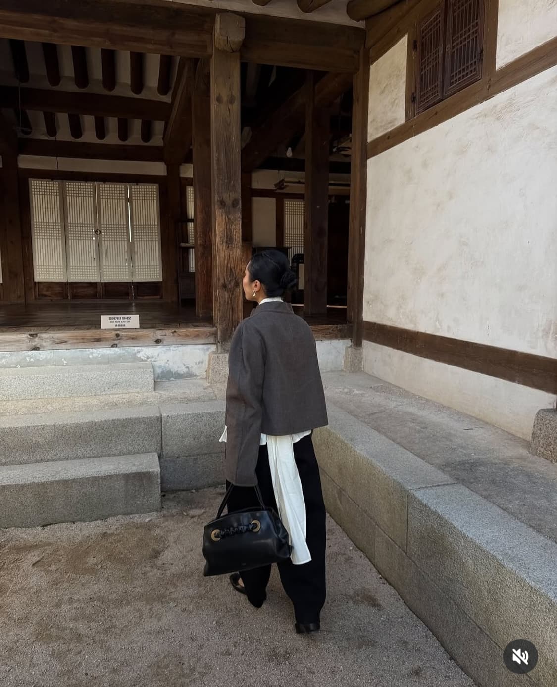 [정품] 올드셀린 아일렛 펄스백 토트백 스몰 상품이미지6