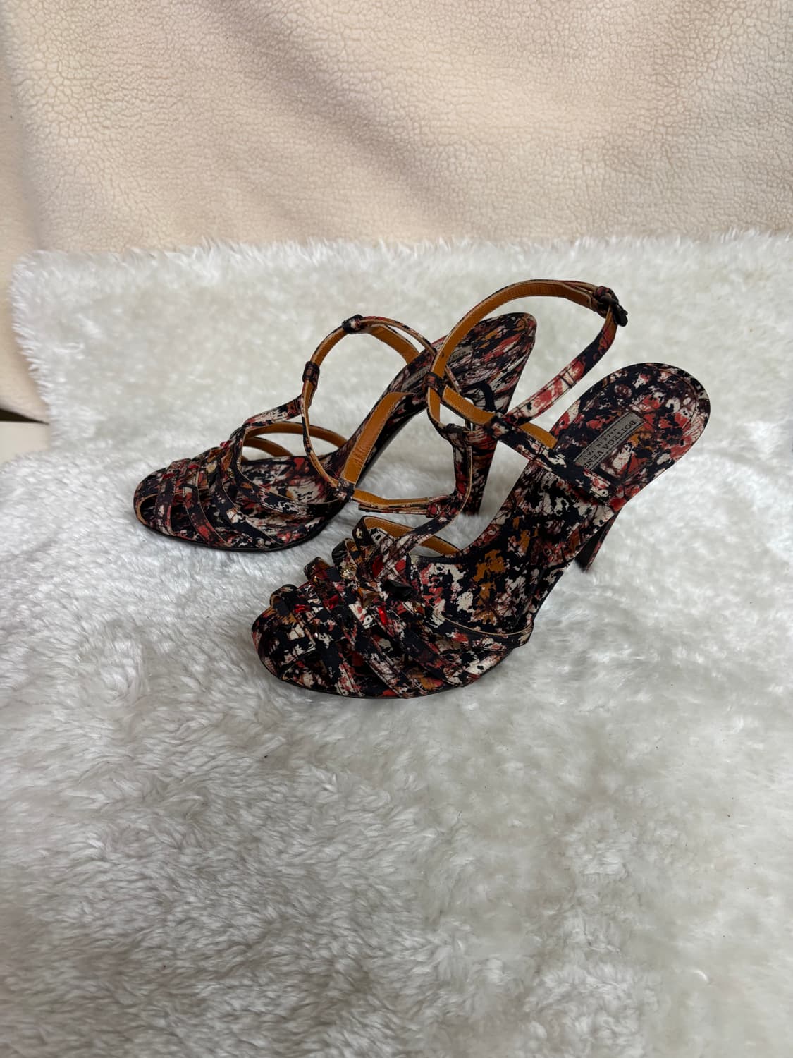 보테가 베네타(Bottega Veneta)아트 프린트 샌들 상품이미지2