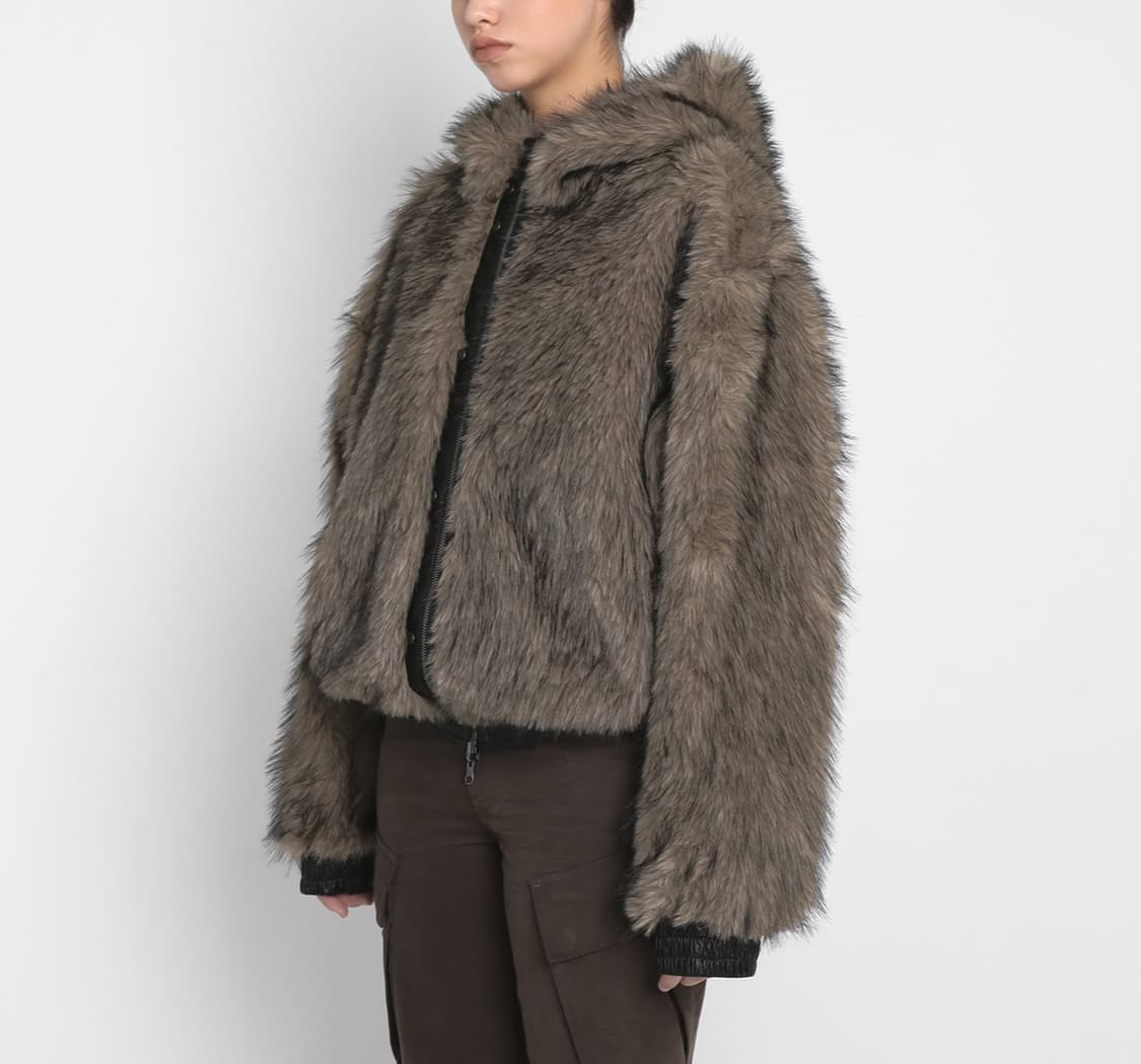 샌드릭 리버시블 퍼 레더 점퍼 베이지/블랙 상품이미지2