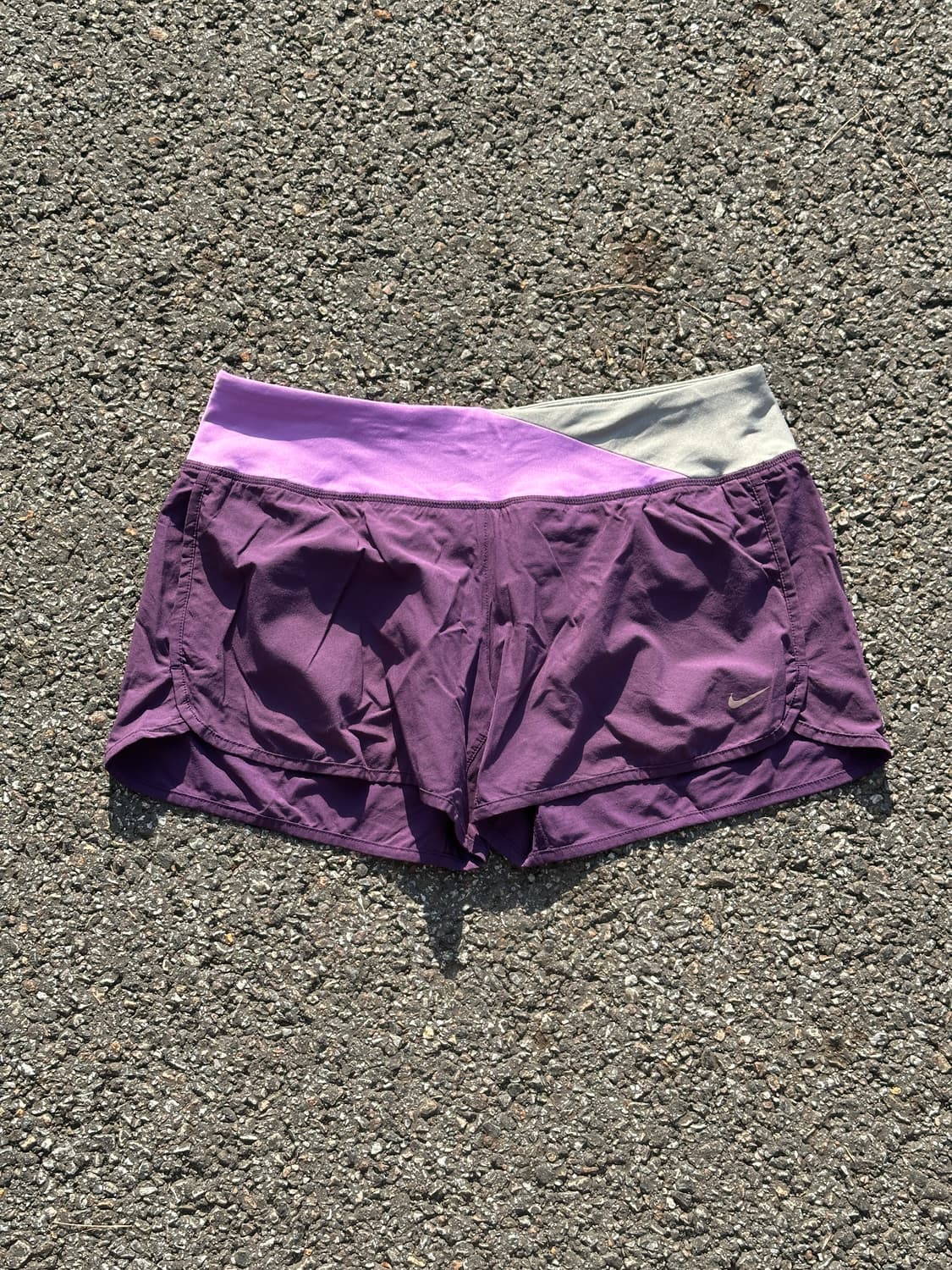 [M] 나이키 여성 퍼플 러닝 쇼츠 반바지 상품이미지1