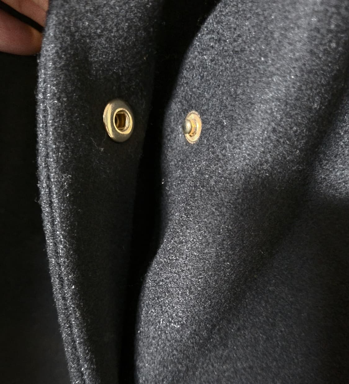 정품) 모스키노  블랙  하트금장 코트  상품이미지6