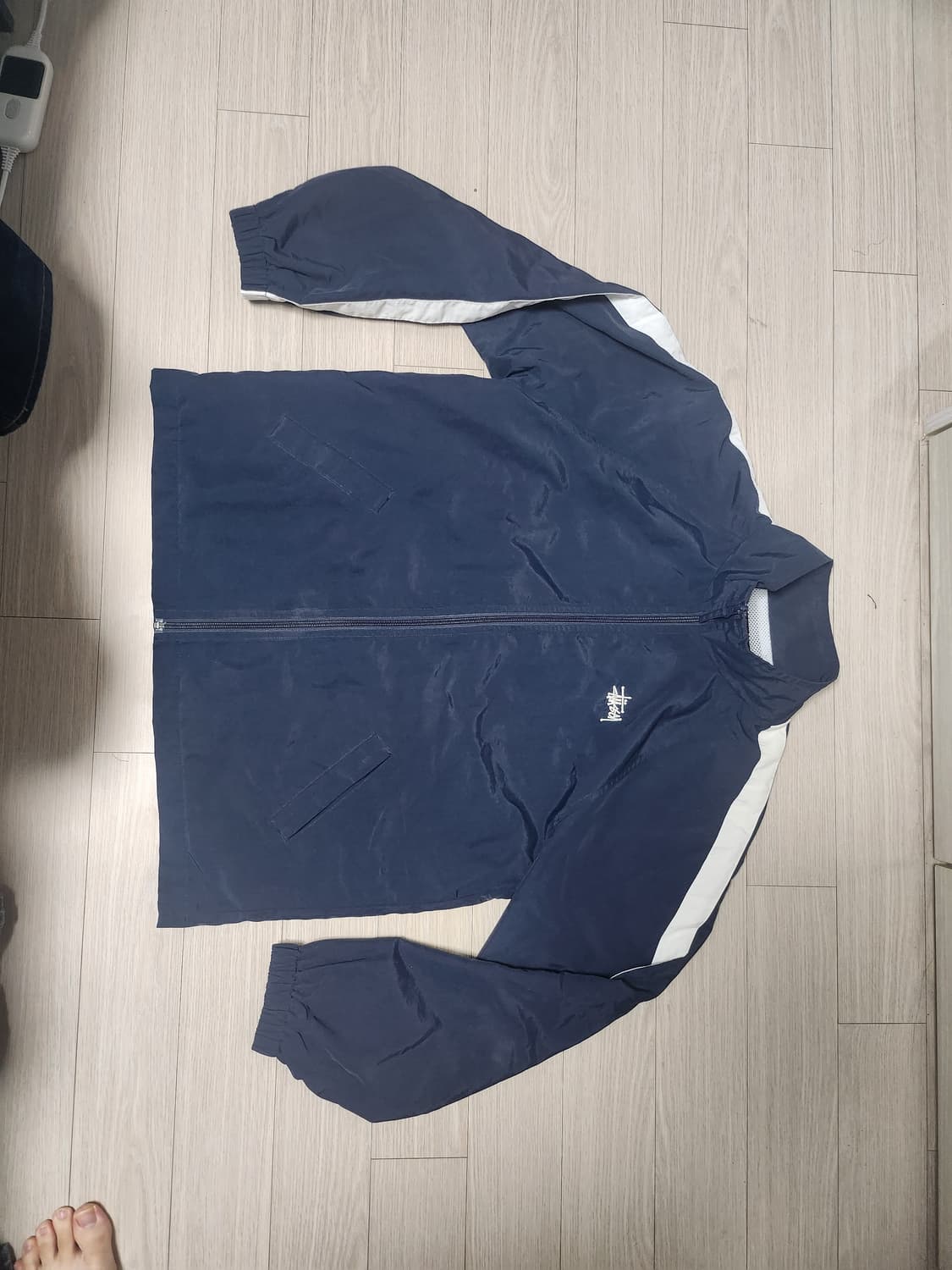 스투시 재팬 익스클루시브 트랙 웜업 바람막이 상품이미지1