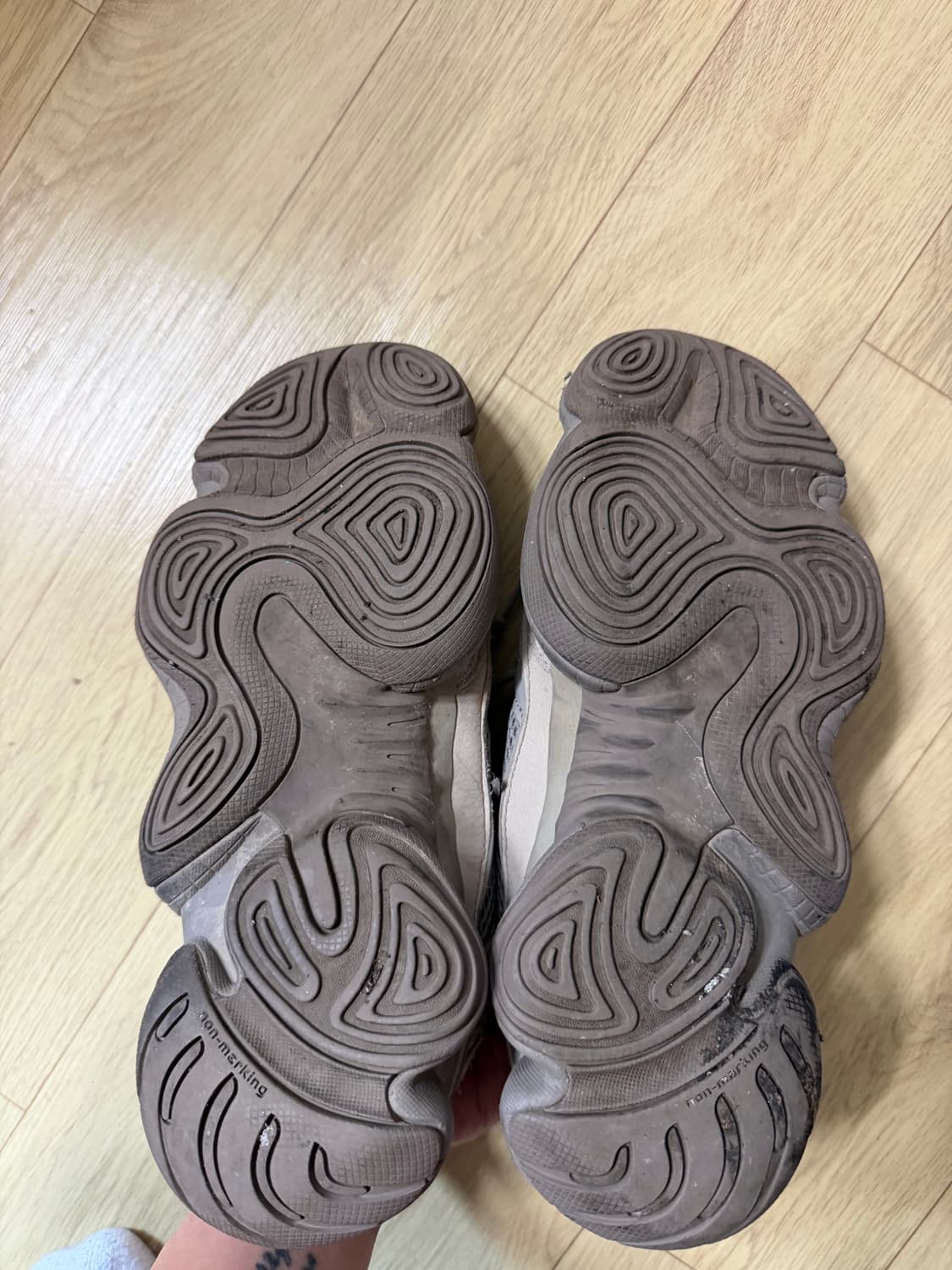 이지부스트500 애쉬그레이 280 상품이미지3