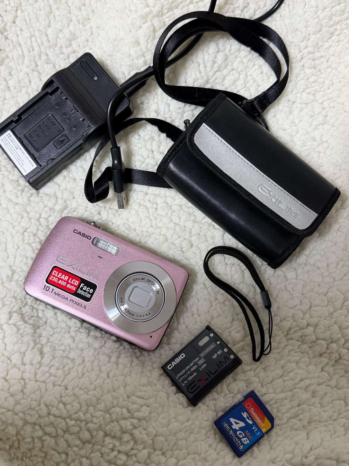 카시오엑슬림 EX-Z33 딸기우유 연핑크 카메라 상품이미지1