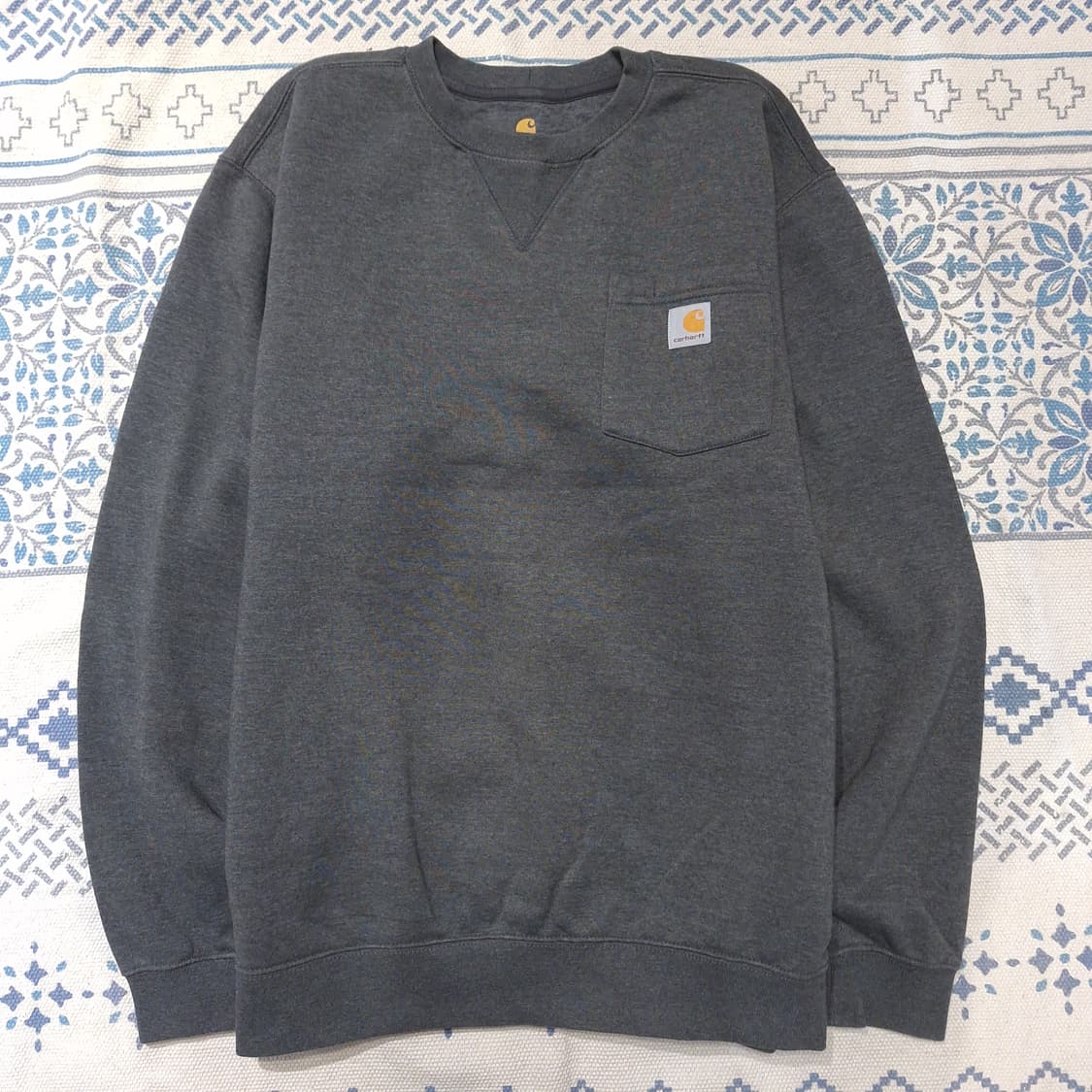 칼하트 그레이 체스트포켓 로고패치 기모 맨투맨 티셔츠 XL-2XL 상품이미지3