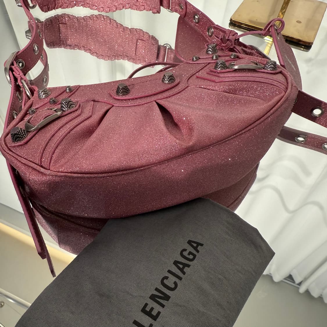 발렌시아가 핑크 르 카골 숄더백 XS  상품이미지8