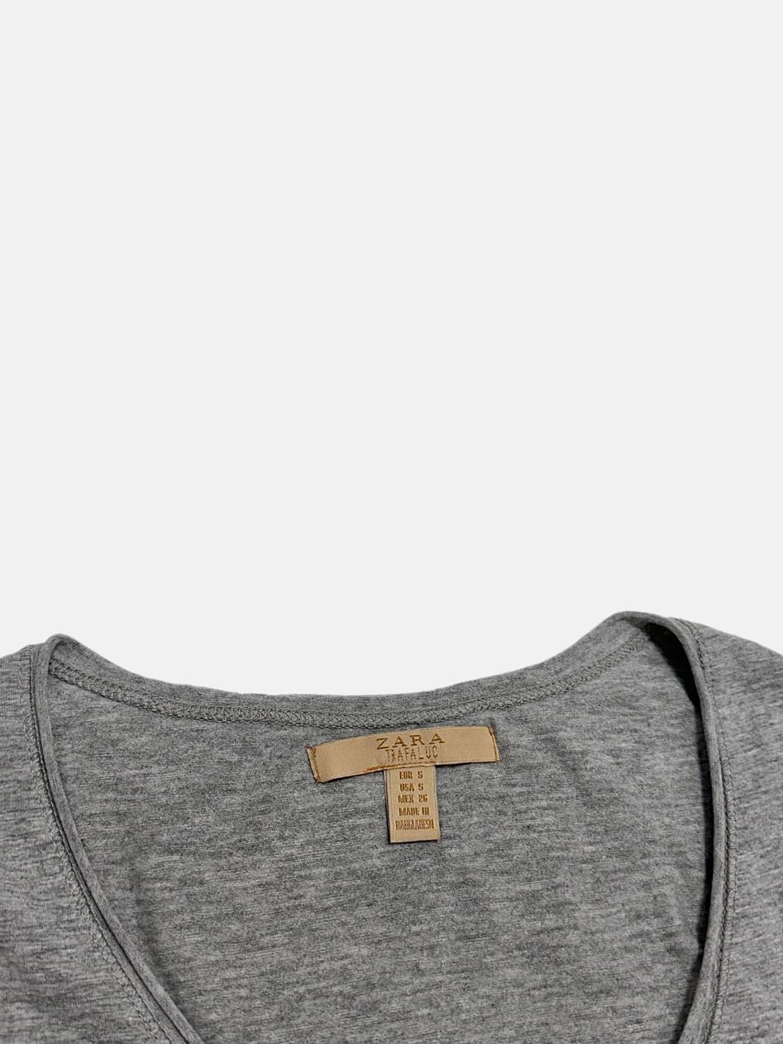 자라 zara 브이넥 반팔티셔츠 상품이미지4