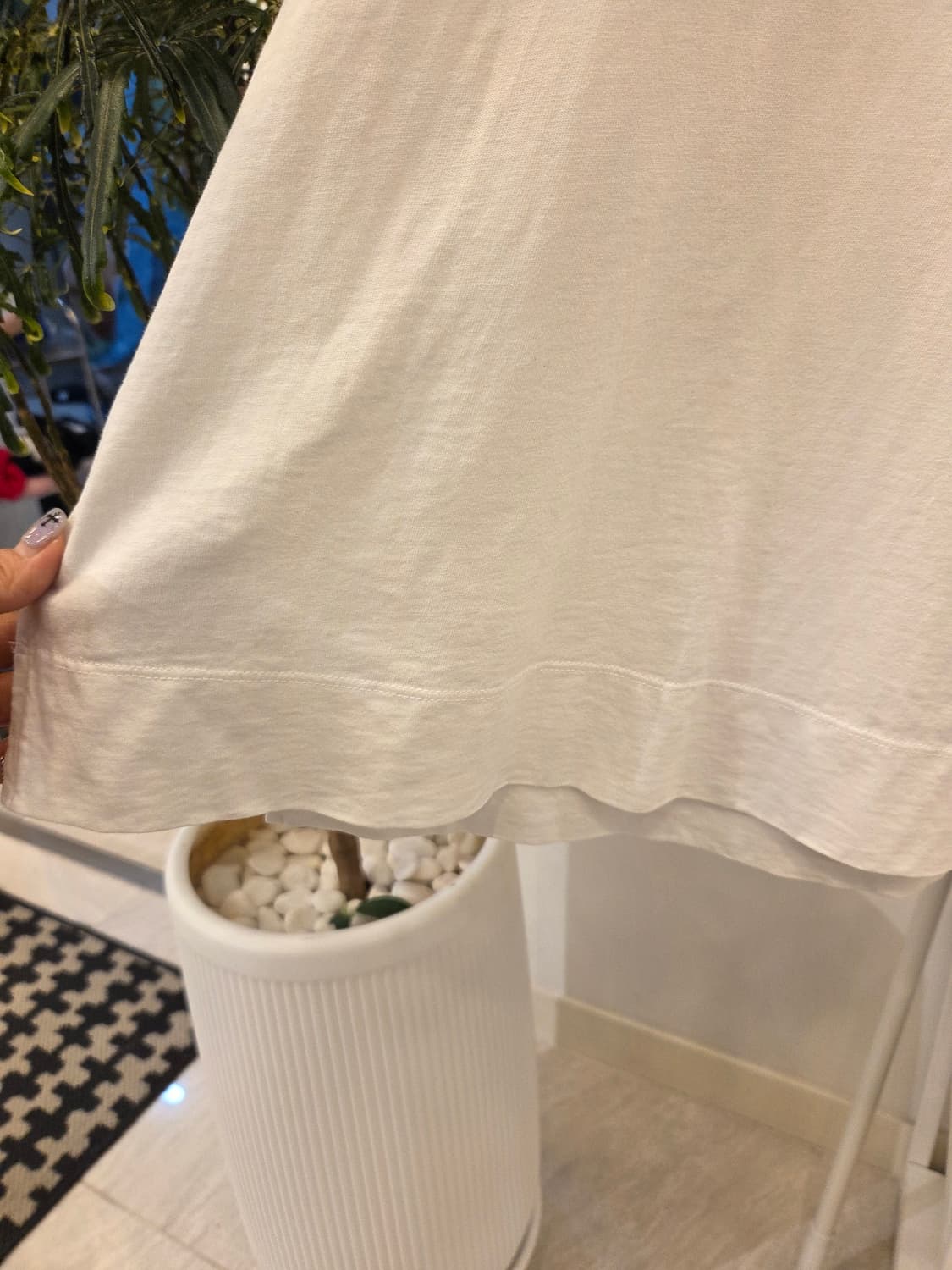 비비안웨스트우드  포켓 오버핏 티셔츠 상품이미지6