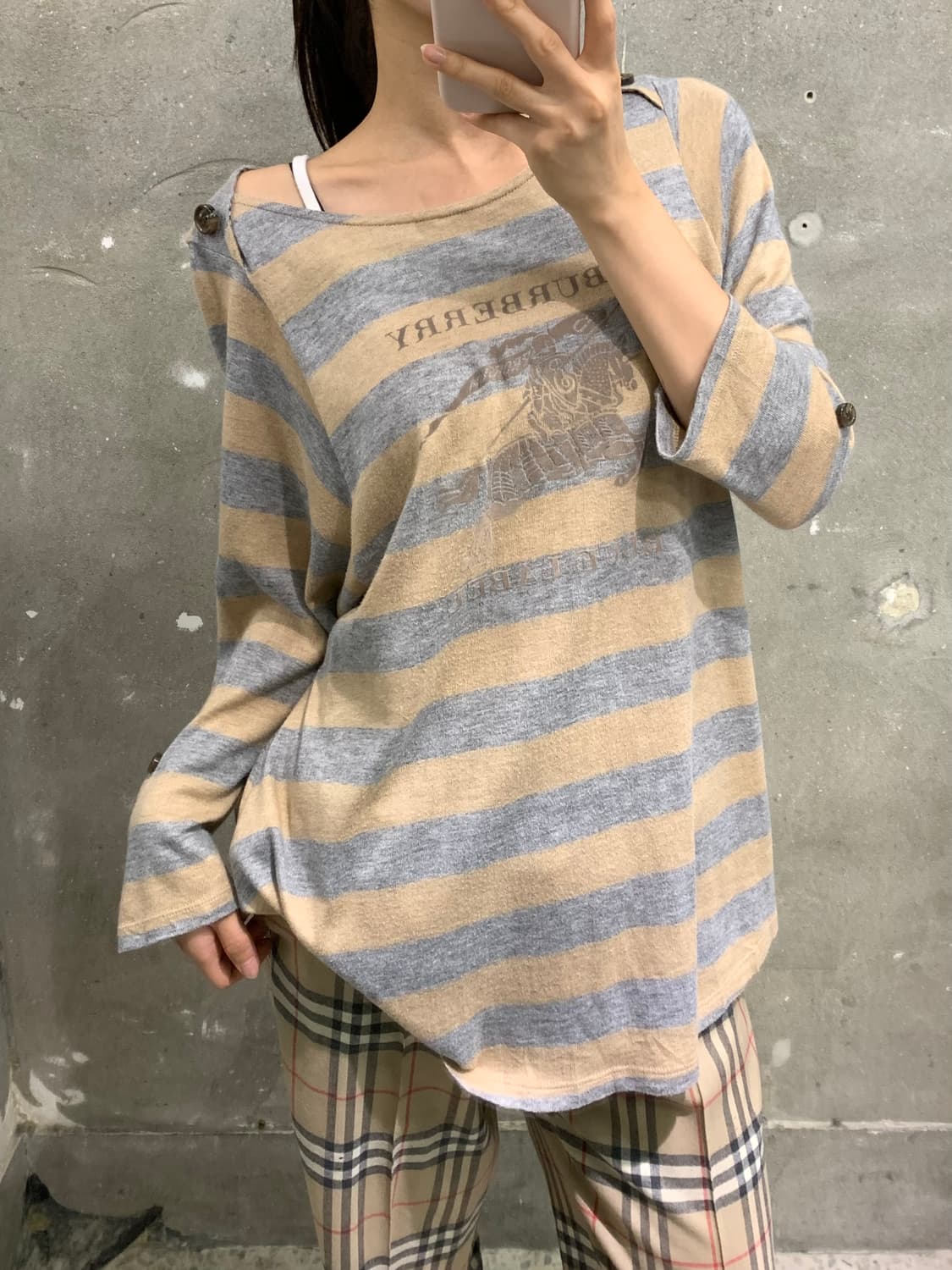 Burberry 버버리 블루라벨 그레이-베이지 단가라 원피스 상품이미지2