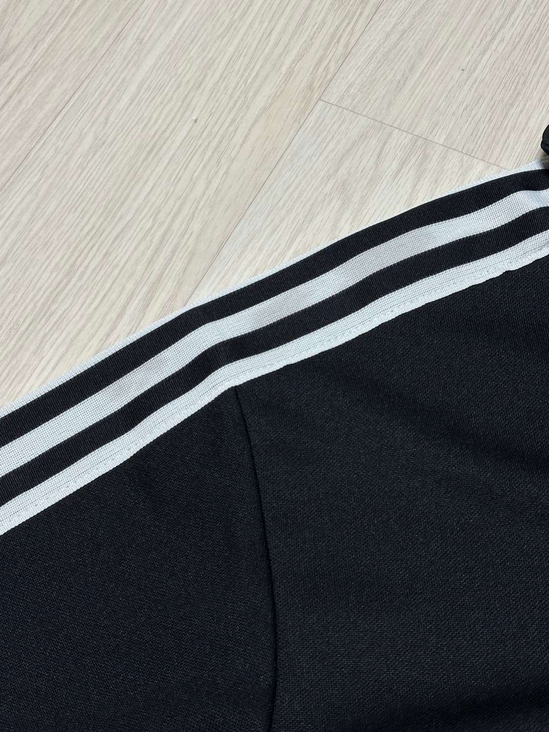 아디다스 ADIDAS 삼각로고 트랙탑 져지 블랙 상품이미지5