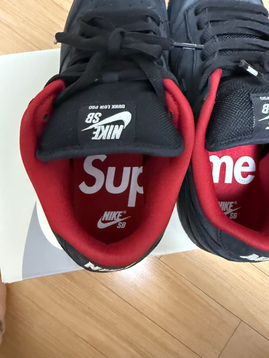 나이키 슈프림 sb 덩크 블랙 상품이미지4