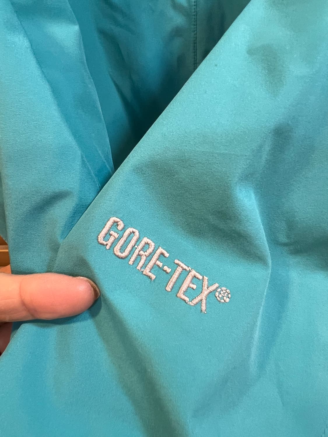 노스페이스 여성 스카이블루 고어텍스 후드집업점퍼 바람막이점퍼 상품이미지5