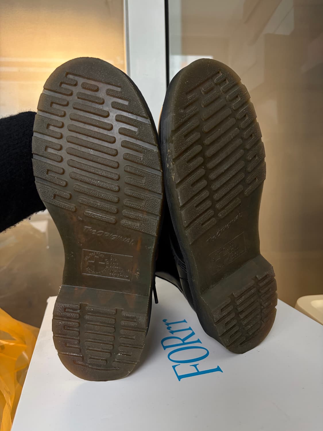 닥터마틴 1460 블랙 8홀 부츠 230 상품이미지4