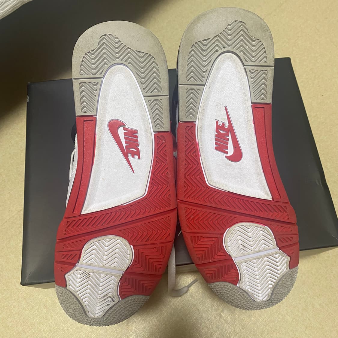 조던4 파이어레드 260 상품이미지6