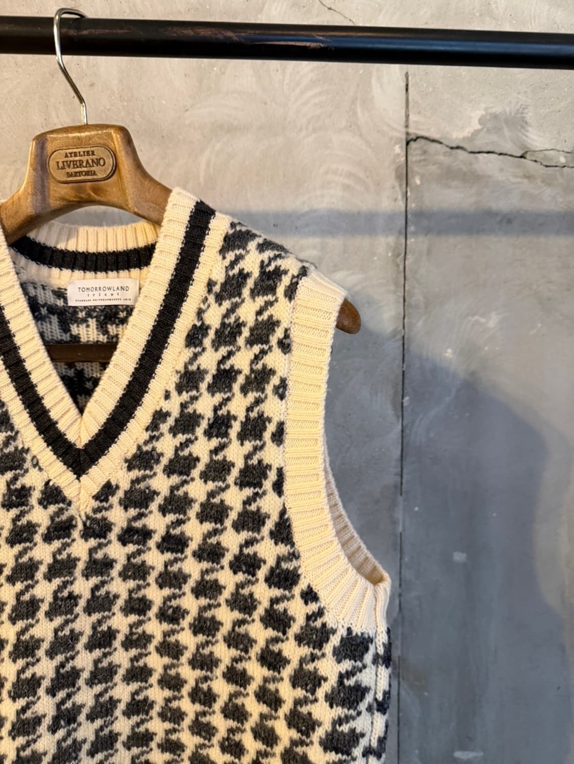 투머로우랜드 니트베스트 남성 100 상품이미지3