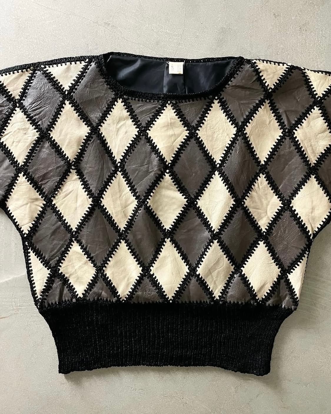 Vintage Handmade Pattern Leather Sweater 상품이미지5