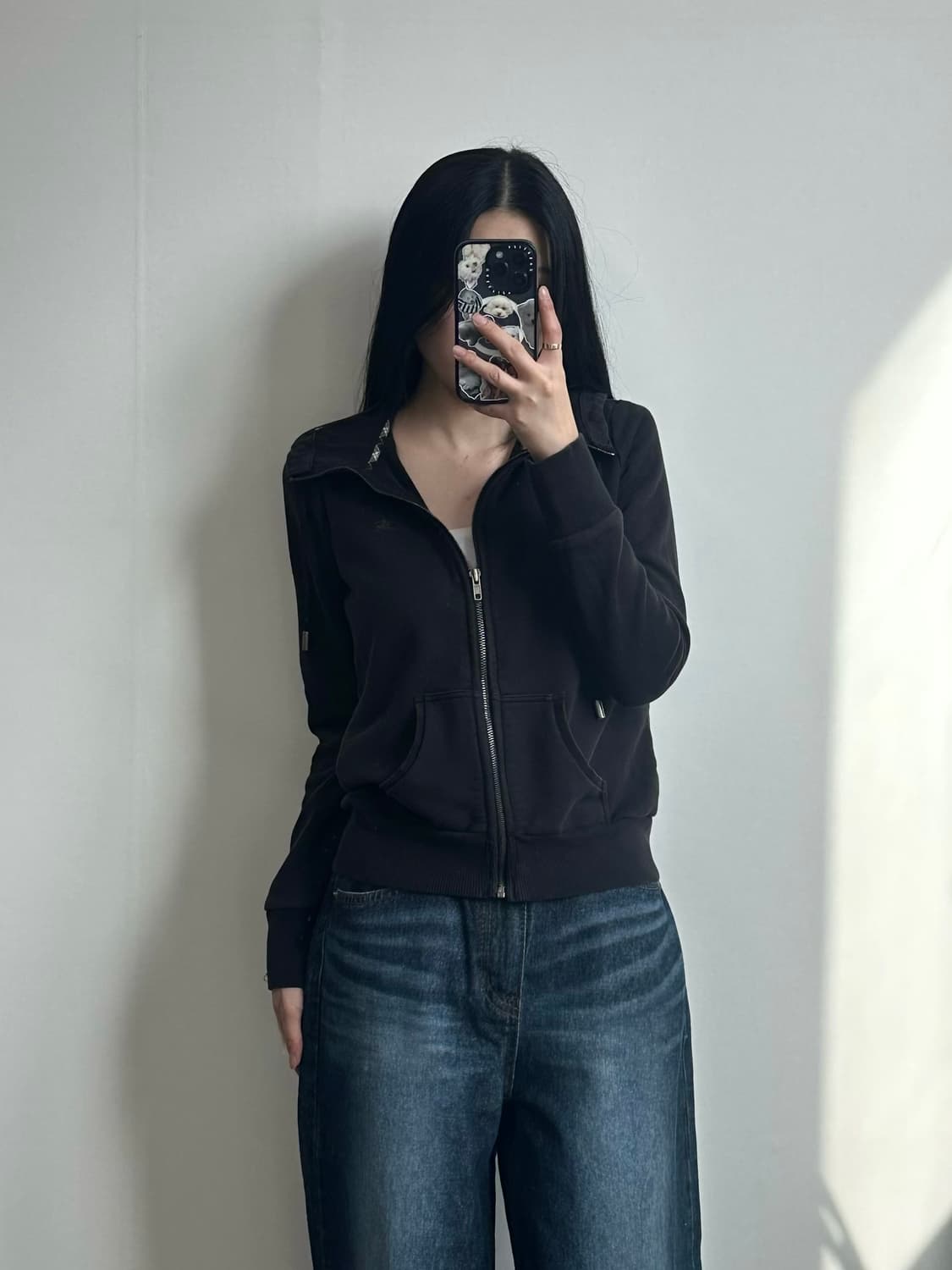 버버리 블루라벨 자수로고 블랙 후드집업 상품이미지1