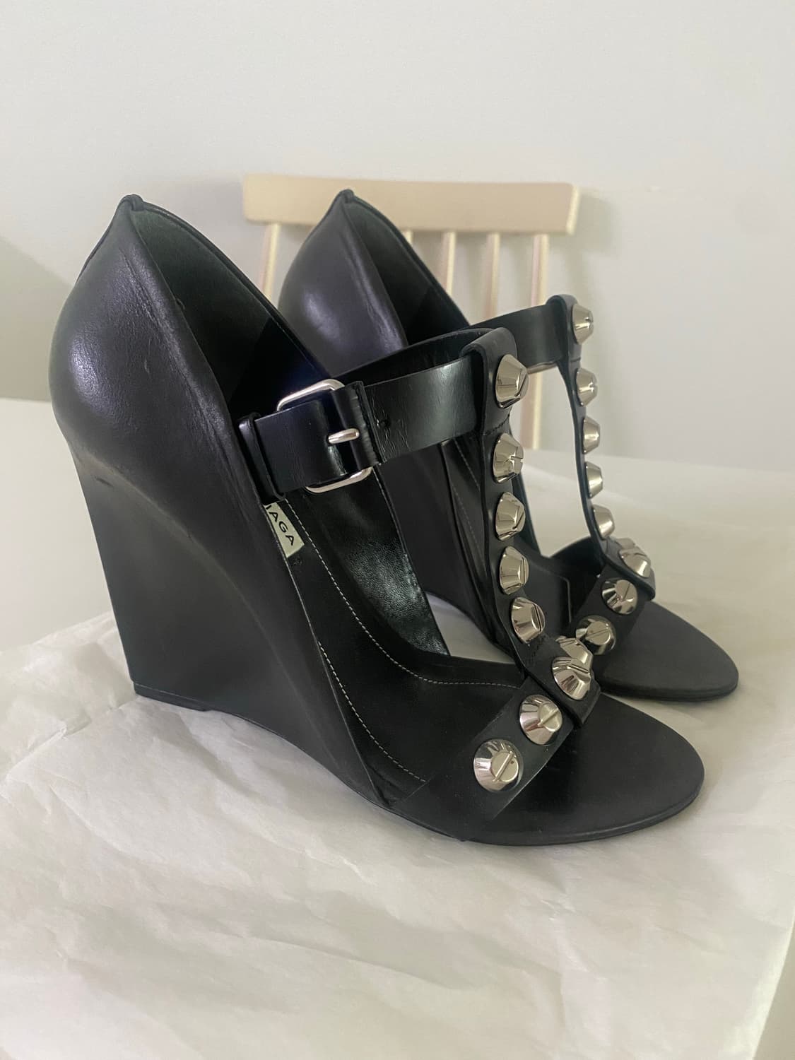 Balenciaga 스터드 웨지힐 상품이미지1