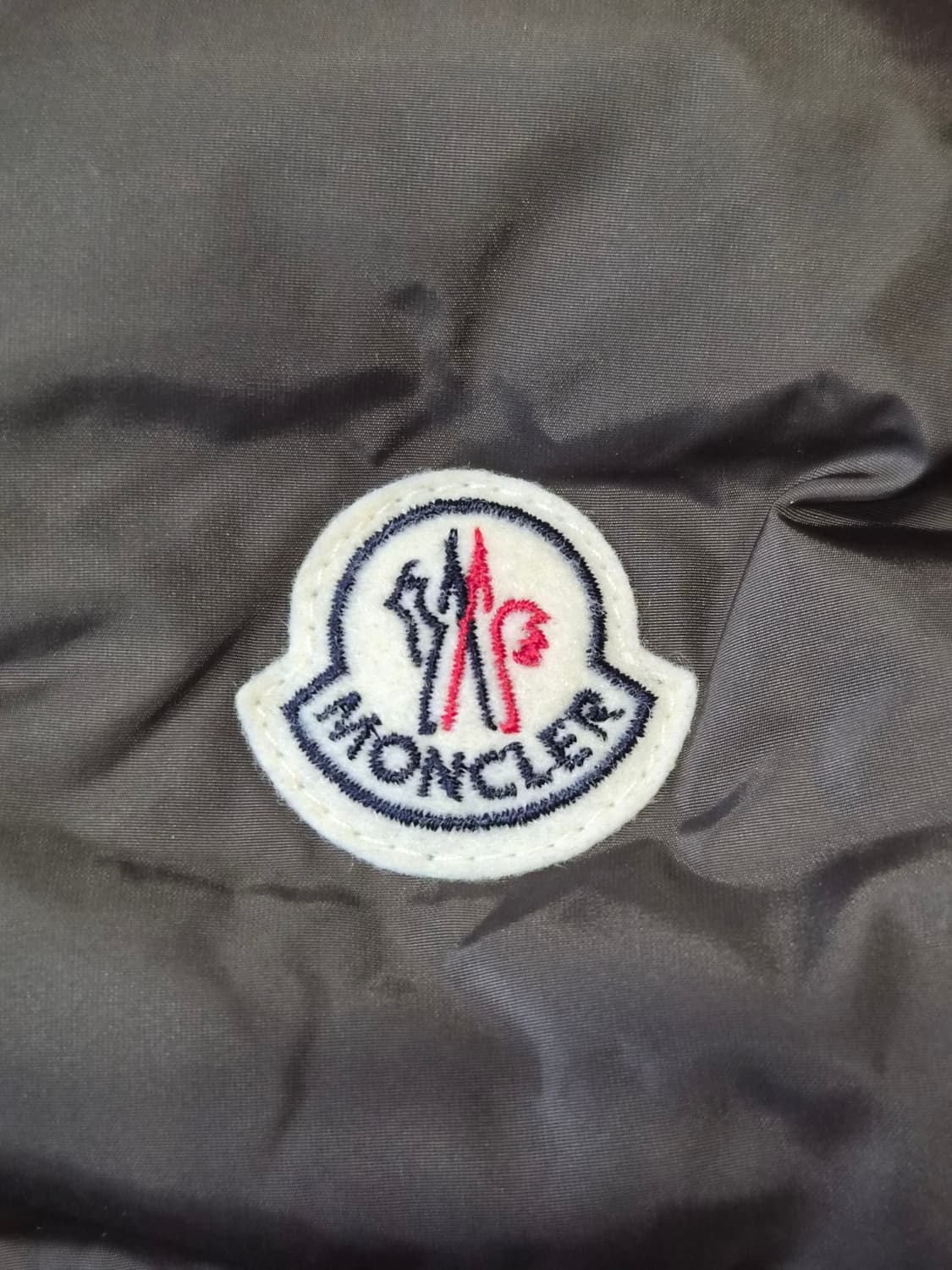 (정품) 몽클레어 여자 패딩조끼 0사이즈 (명품 여성 숏패딩 롱패딩 자켓 상품이미지2