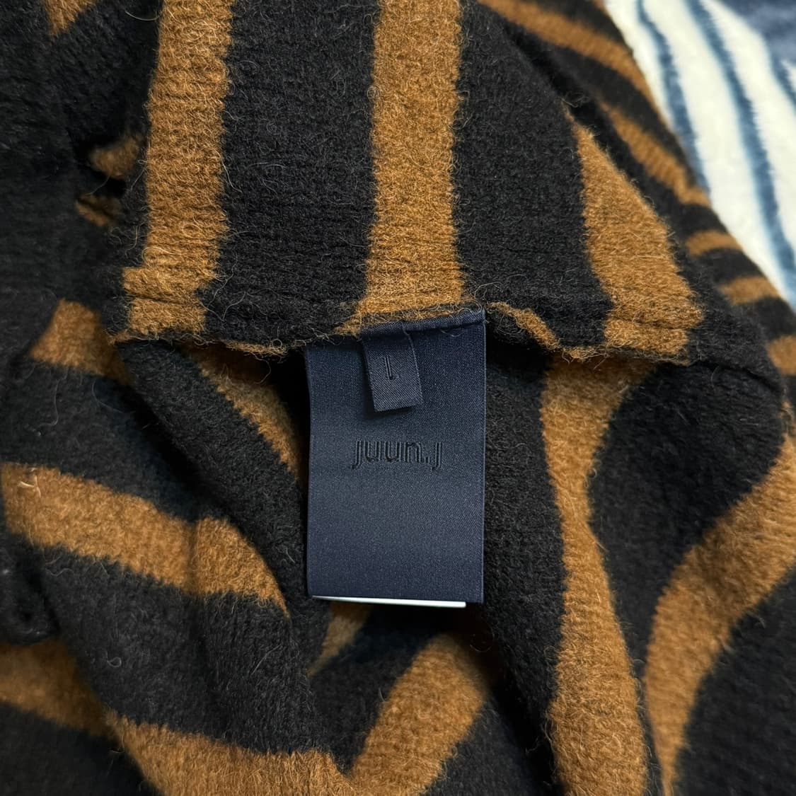 [L] 준지 Juun.J 알파카 혼방 스트라이프 니트 상품이미지6