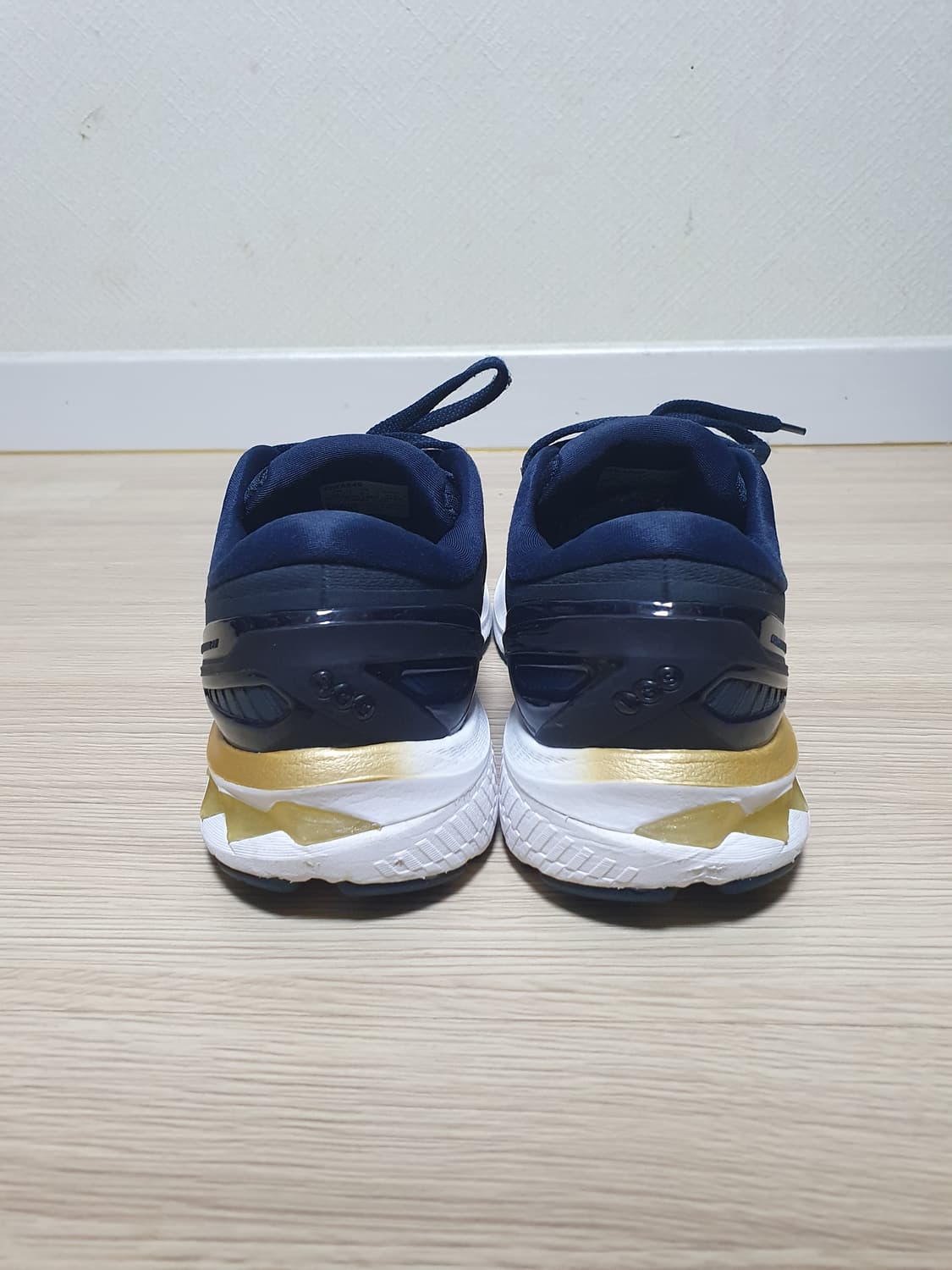 아식스 젤 카야노 27 운동화 270 상품이미지5