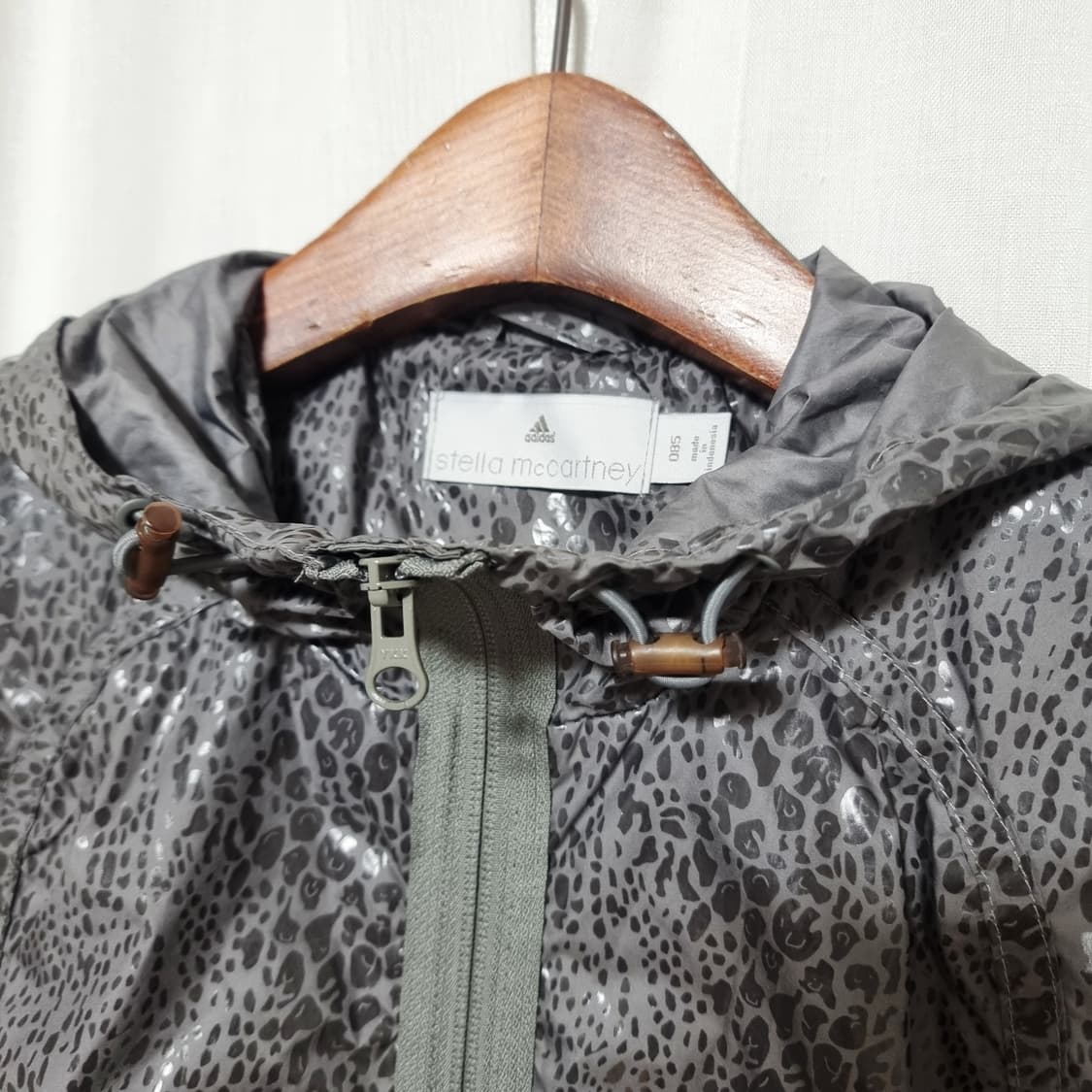 스텔라 맥카트니 × 아디다스 바람막이 자켓 (4455/표기XS) 상태최상 상품이미지2