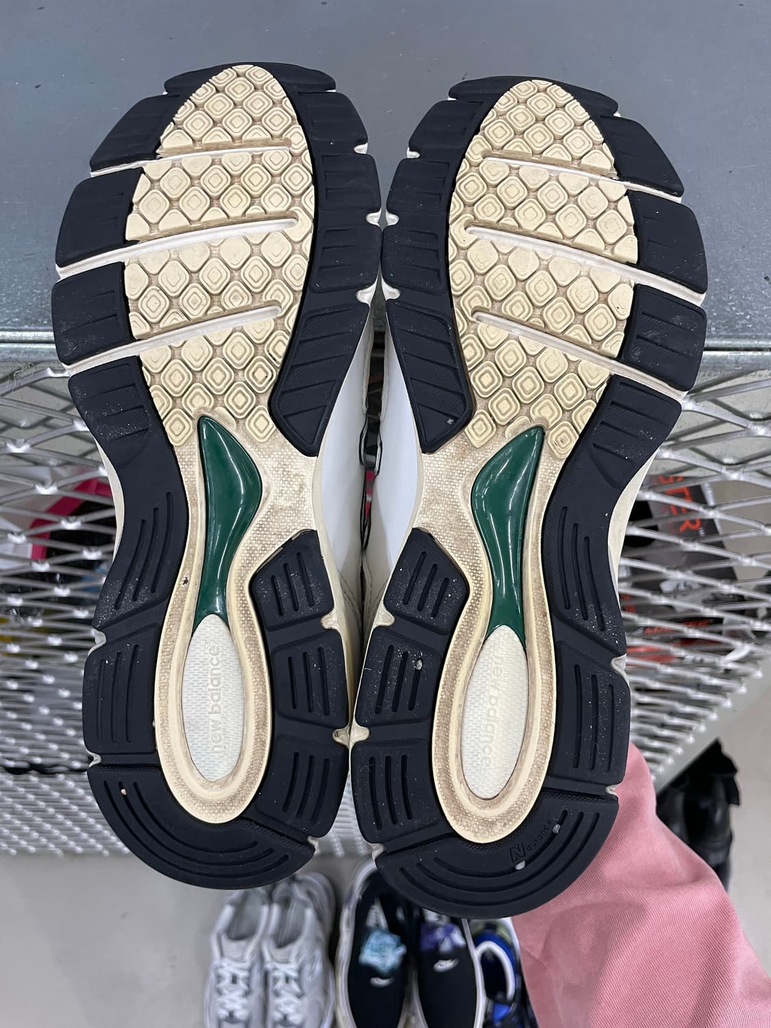 뉴발란스 990v4 USA 화이트 그린 270 (gr-4834) 상품이미지6
