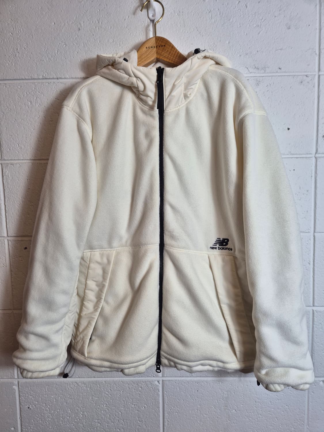 95 )뉴발란스 아이보리색 후드 양면 패딩 자켓 상품이미지5