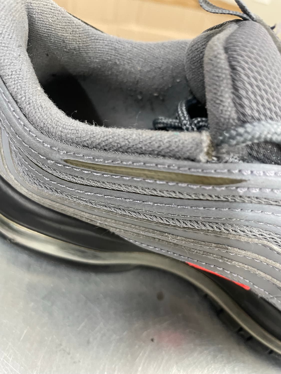 나이키 에어맥스 97 쿨그레이 크림슨 250 상품이미지8