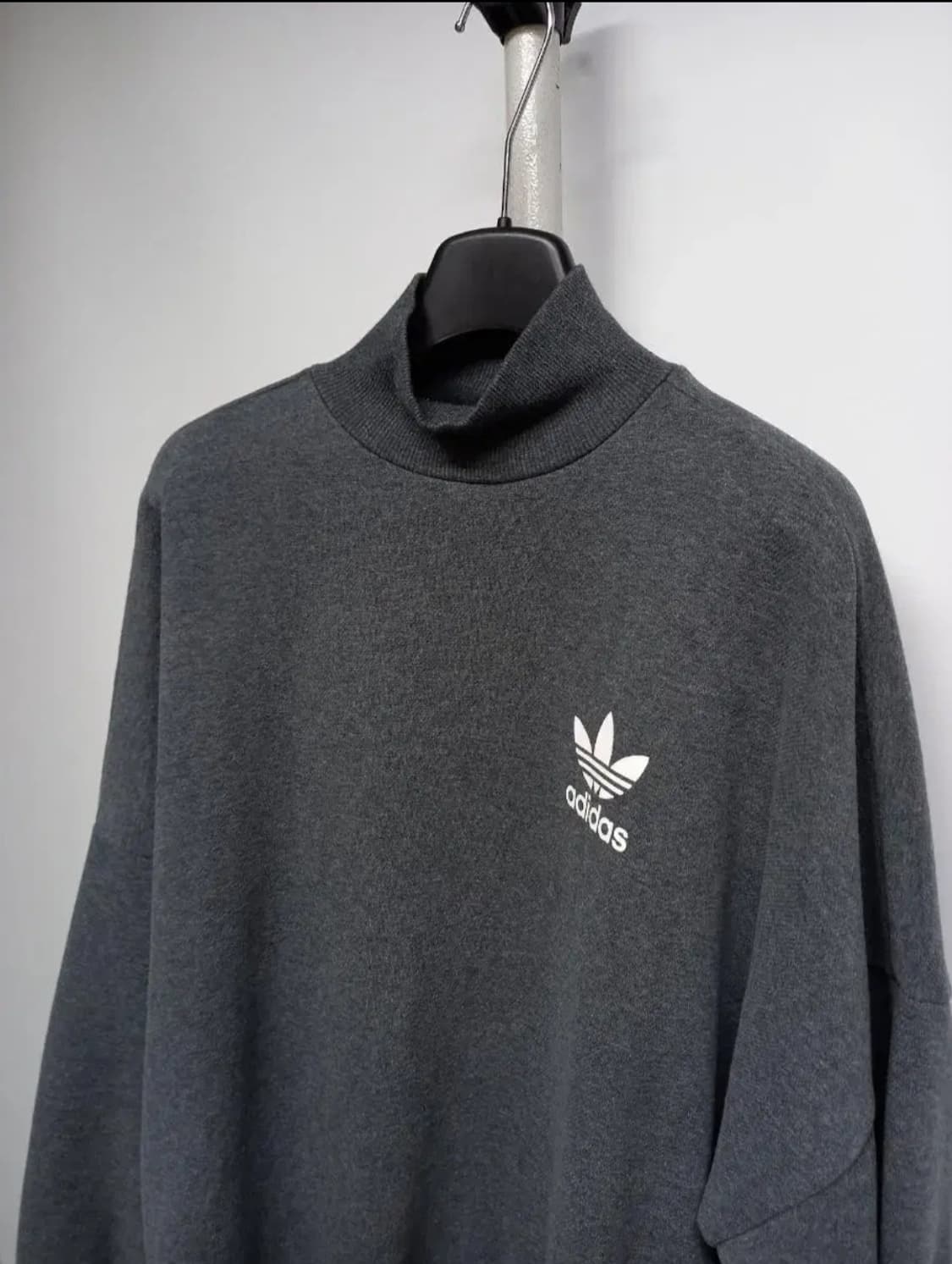 아디다스 기모 하프넥 루즈박시핏 맨투맨 55.66 상품이미지6