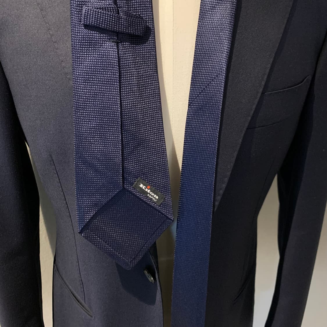 키톤(Kiton) 네이비 실크 명품넥타이 자카드 A+등급 상품이미지4