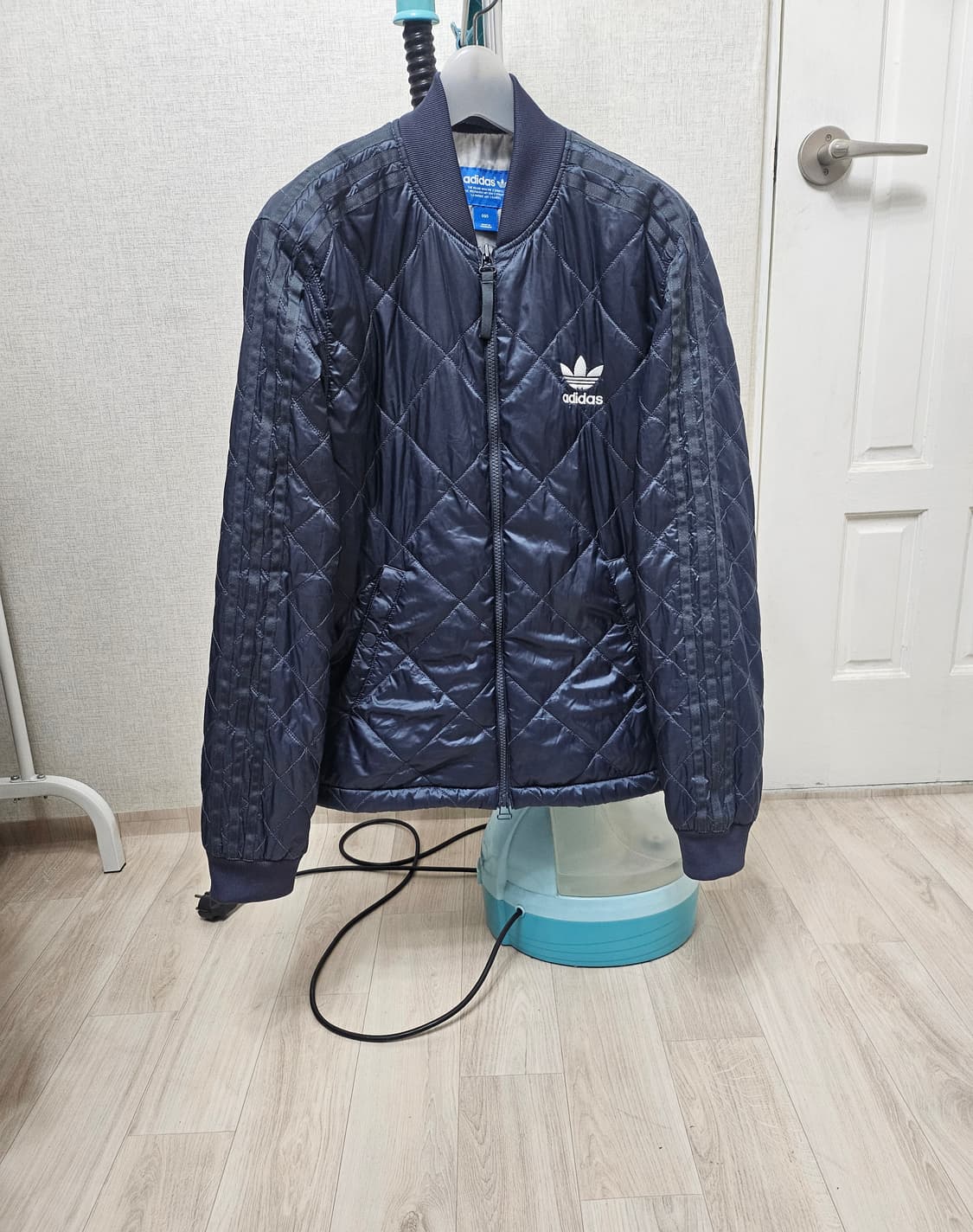 (95)M ☆초대장급☆ 아디다스 슈퍼스타 2중지퍼 [다크네이비] 퀼팅자켓 상품이미지1