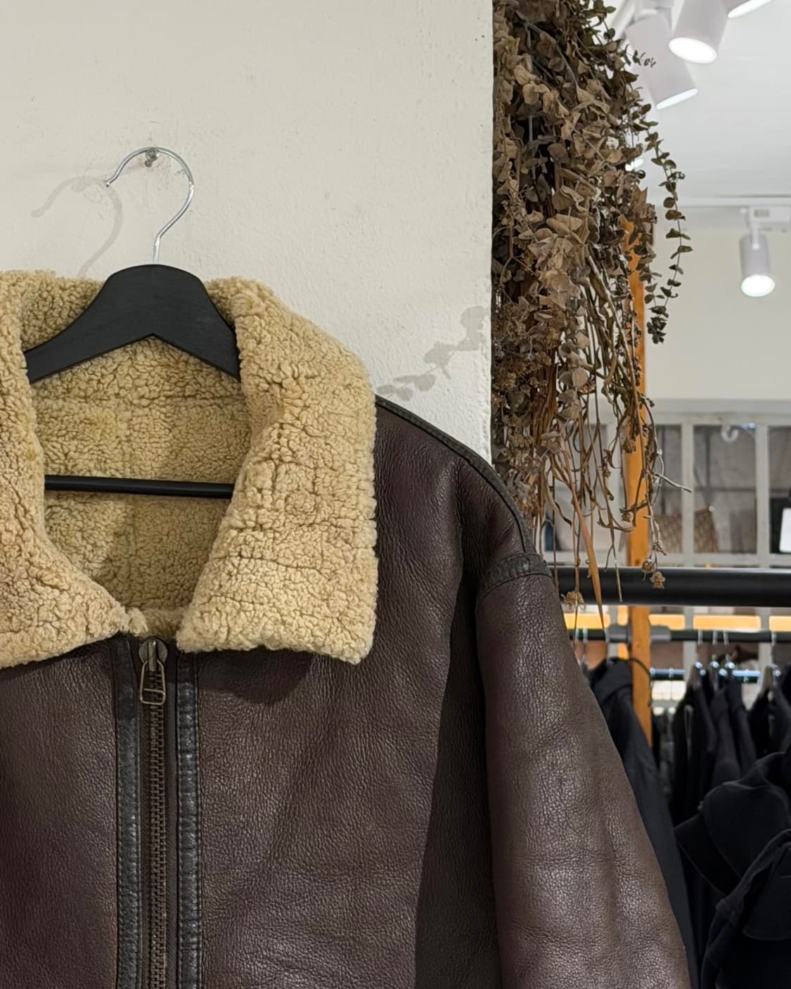 티피코시 브라운 b-3 램스킨 레더 시어링 무스탕 상품이미지3