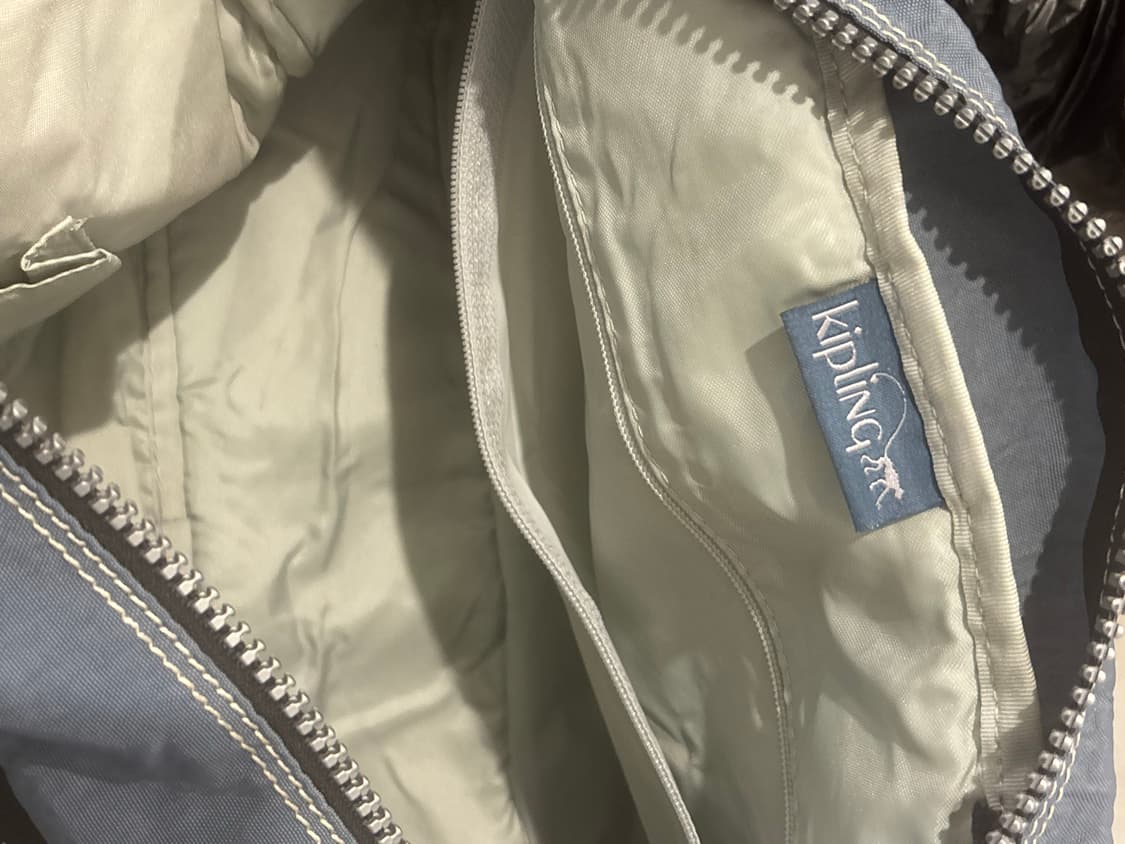 Kipling 캐리어 결합 트래블백 상품이미지10