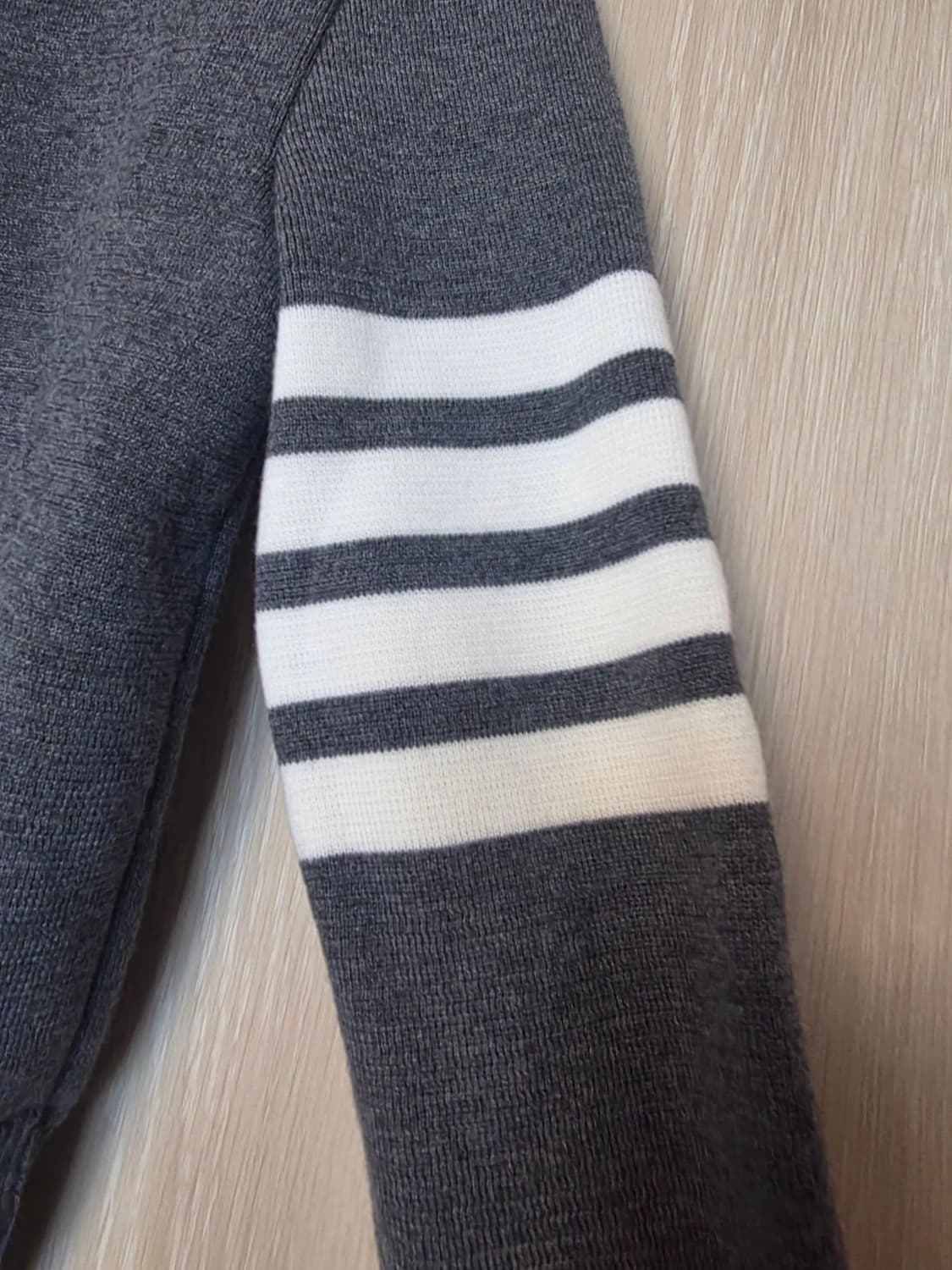 [38]25FW 톰브라운 밀라노스티치 니트  상품이미지3