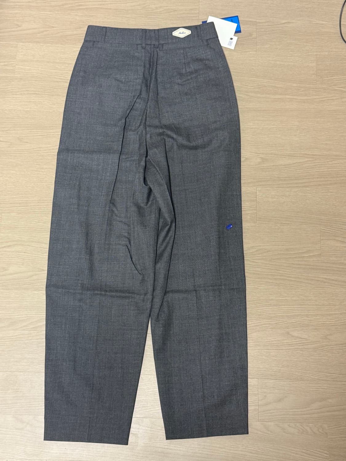 아더에러 슬렉스 FRAN SLACKS  A1사이즈 새상품 상품이미지1