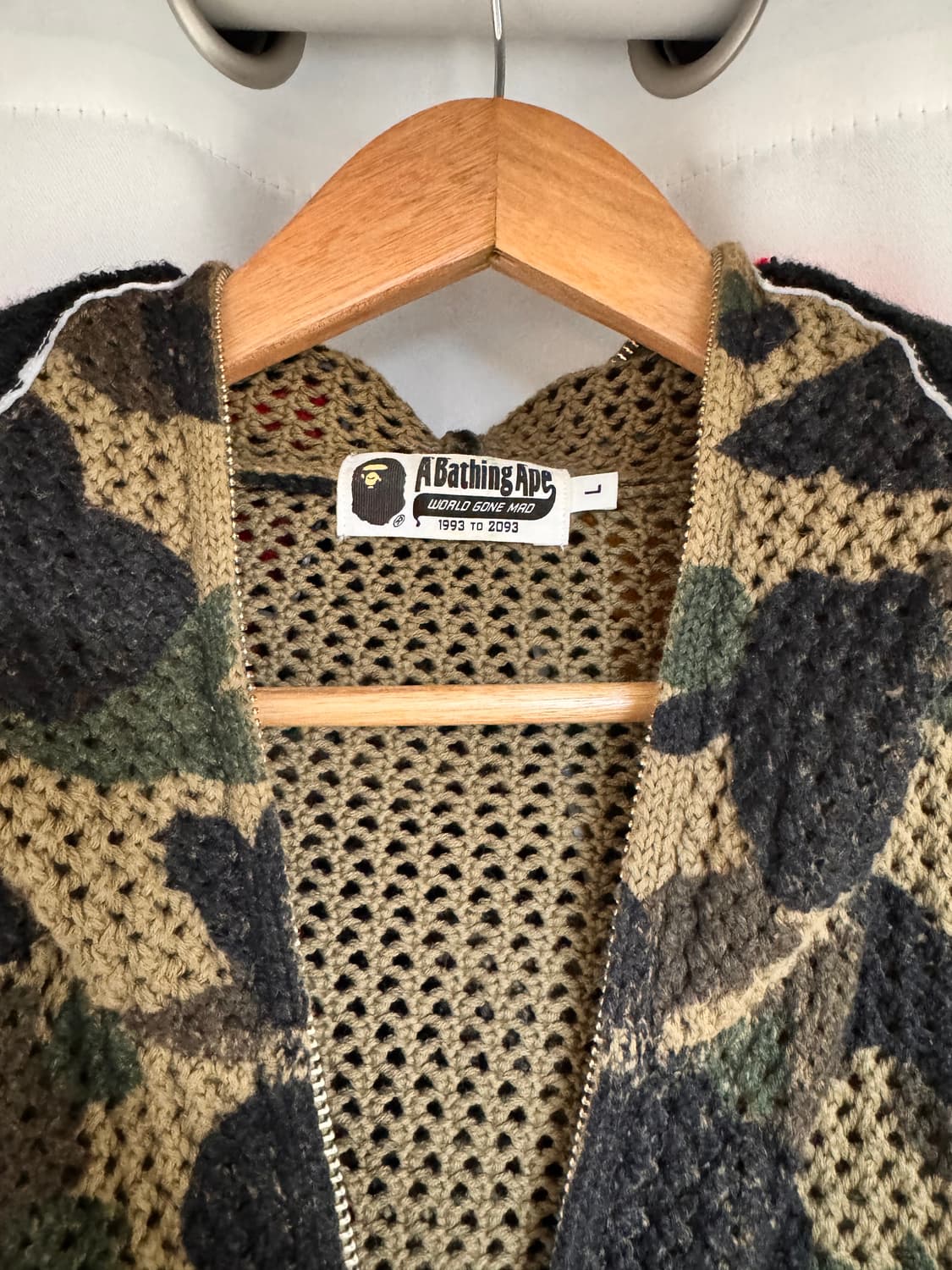 베이프 퍼스트 카모 크로쉐 샤크 풀 집 후디 그린 상품이미지2