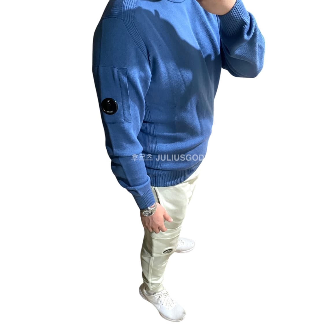 [110/새제품] CP COMPANY 씨피컴퍼니 버진 울 렌즈 니트 상품이미지1