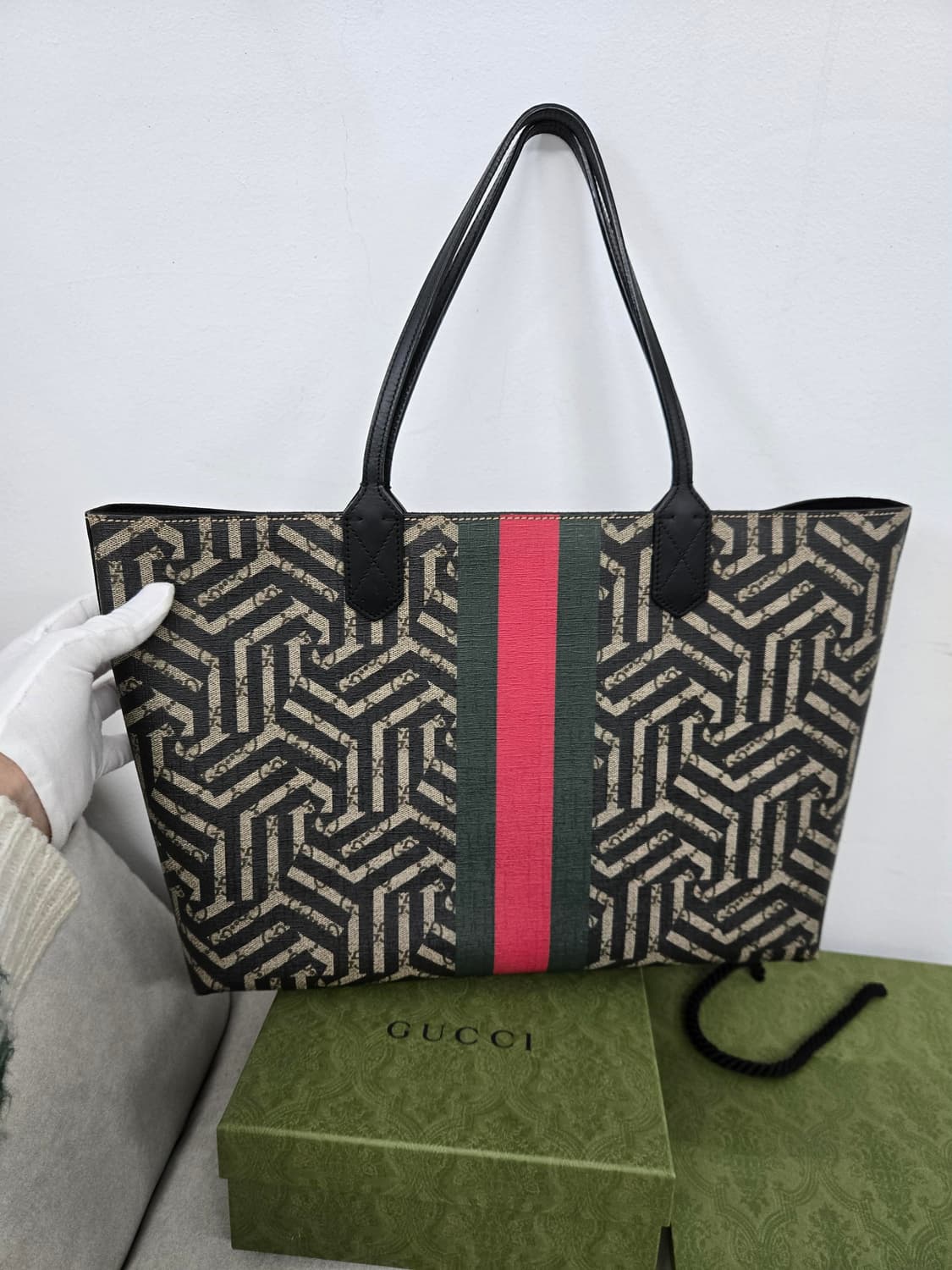 [정품 보증서] 구찌 꿀벌 칼레이도 쇼퍼백 상품이미지3