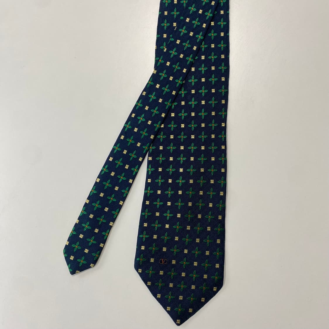 발렌티노(VALENTINO) 심플로고 정품 명품 넥타이 상품이미지2