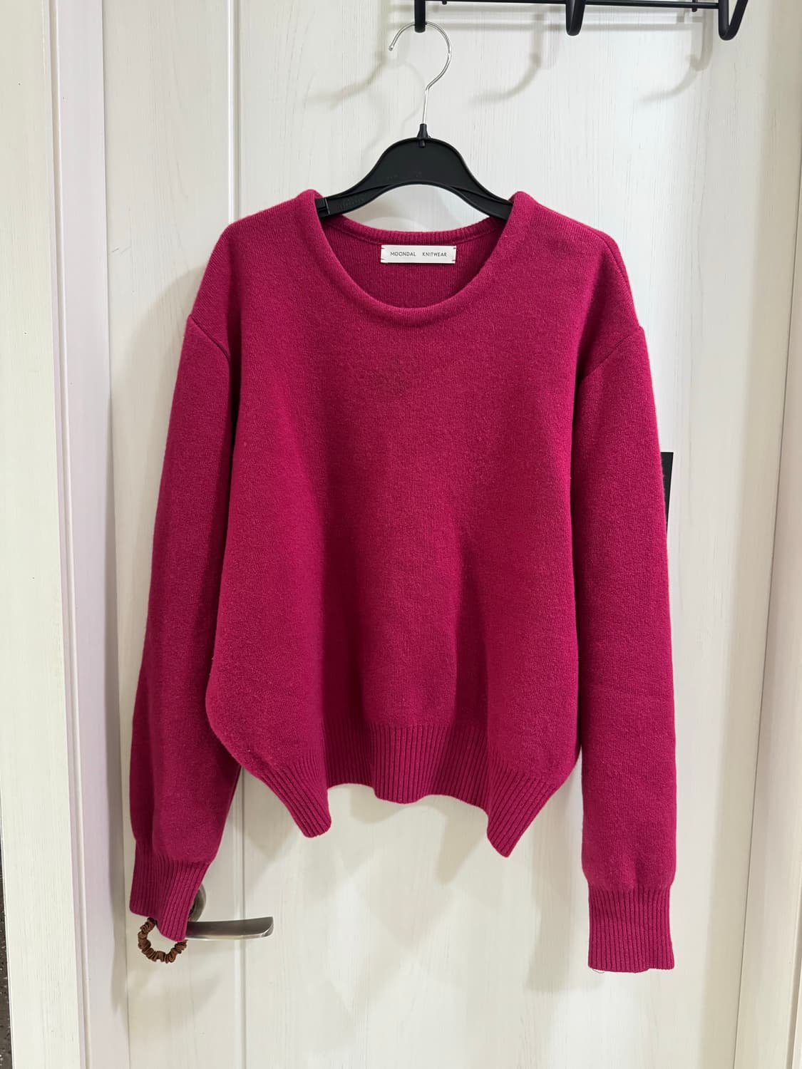 문달 베이직 라운드니트 마젠타 M 상품이미지3
