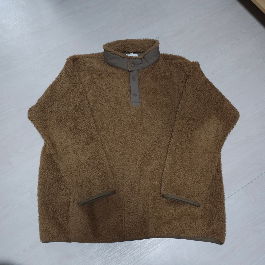 [2XL] 유니클로 화이트마운티니어링 플리스 풀오버 브라운 상품이미지1