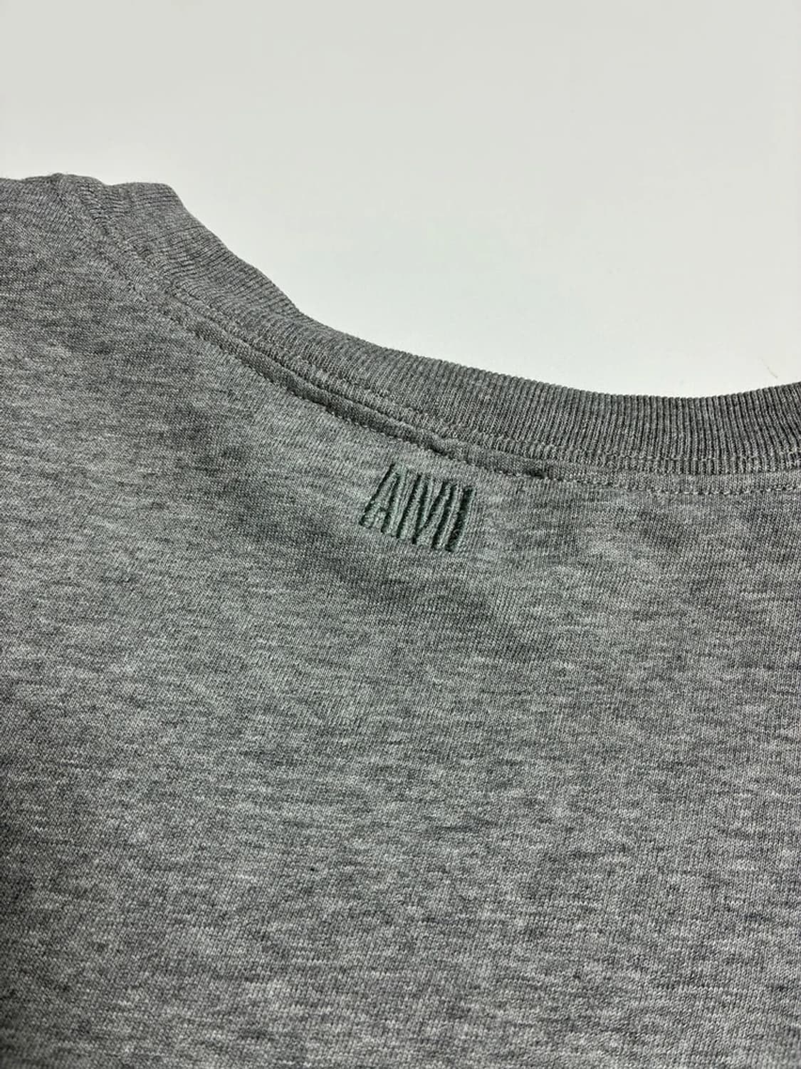 아미 AMI 스몰 하트 로고 코튼 반팔 티셔츠 R1138 상품이미지6