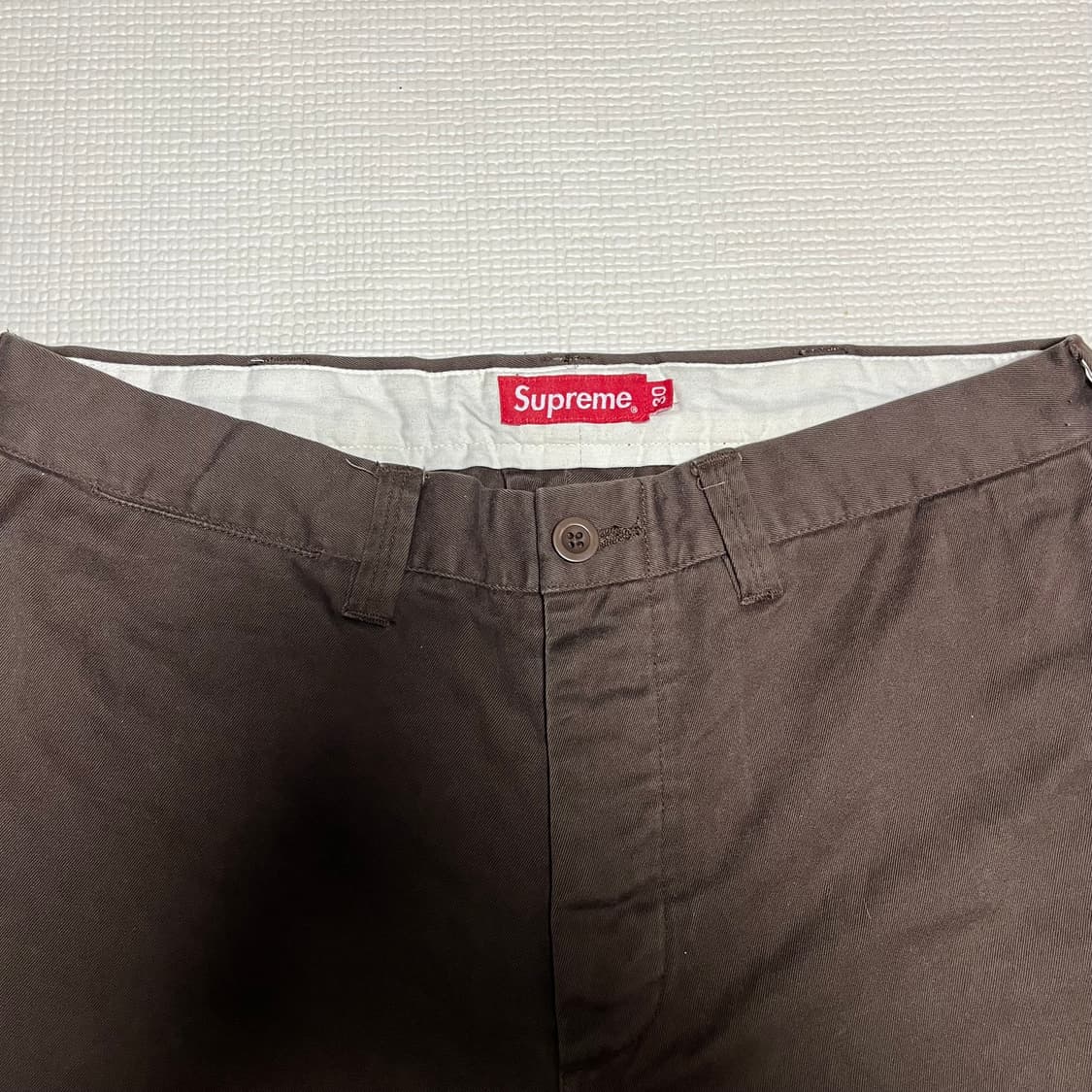 슈프림 핀업걸 치노 팬츠 브라운 상품이미지4