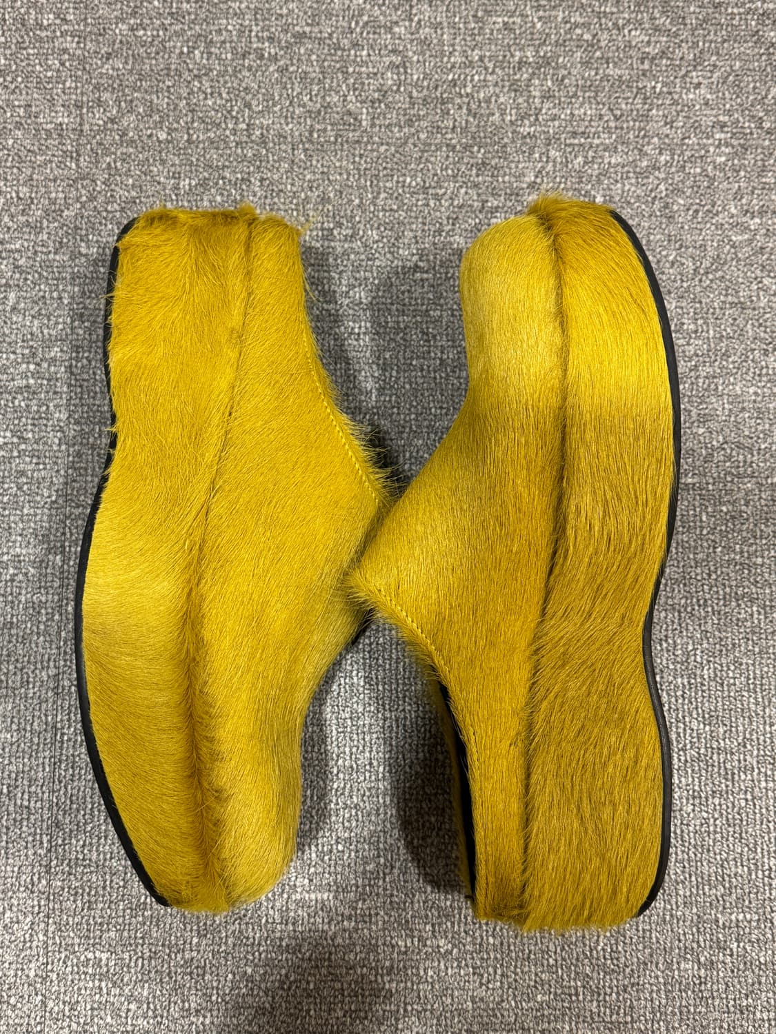 자라 아카이브 옐로우 퍼 롱 헤어 퍼스벳 슬립온 로퍼 44 상품이미지4