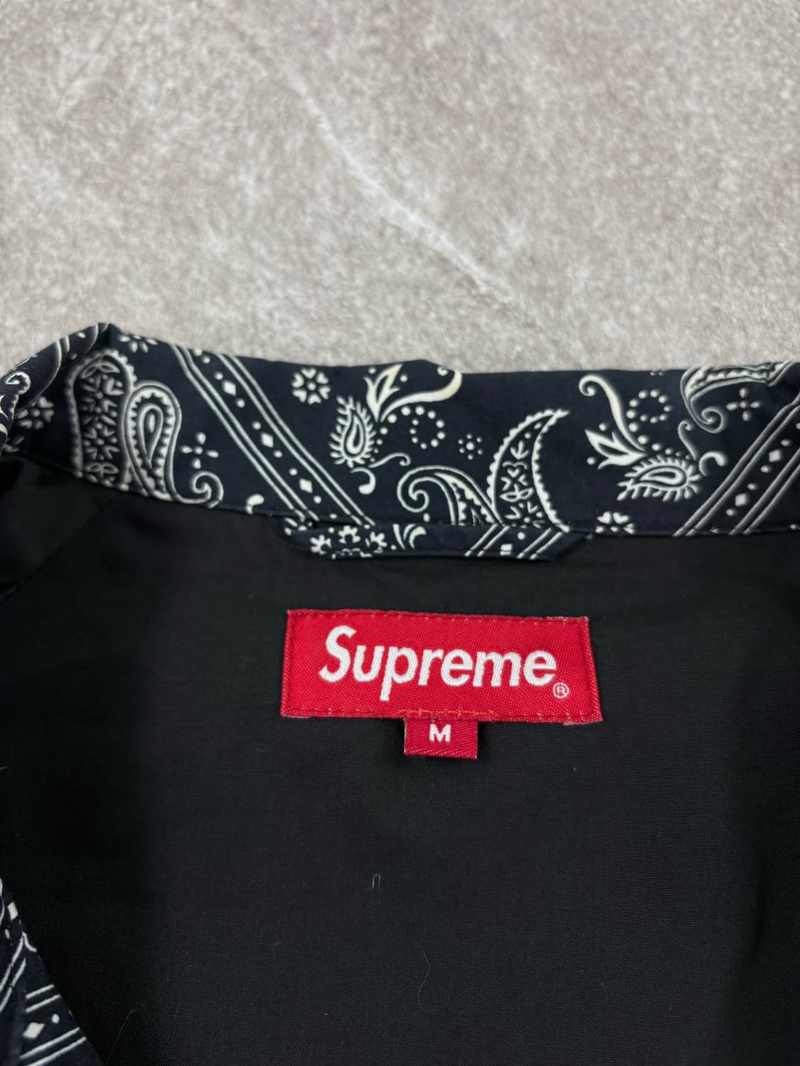 Supreme 18ss Bandana Track Jacket    상품이미지4